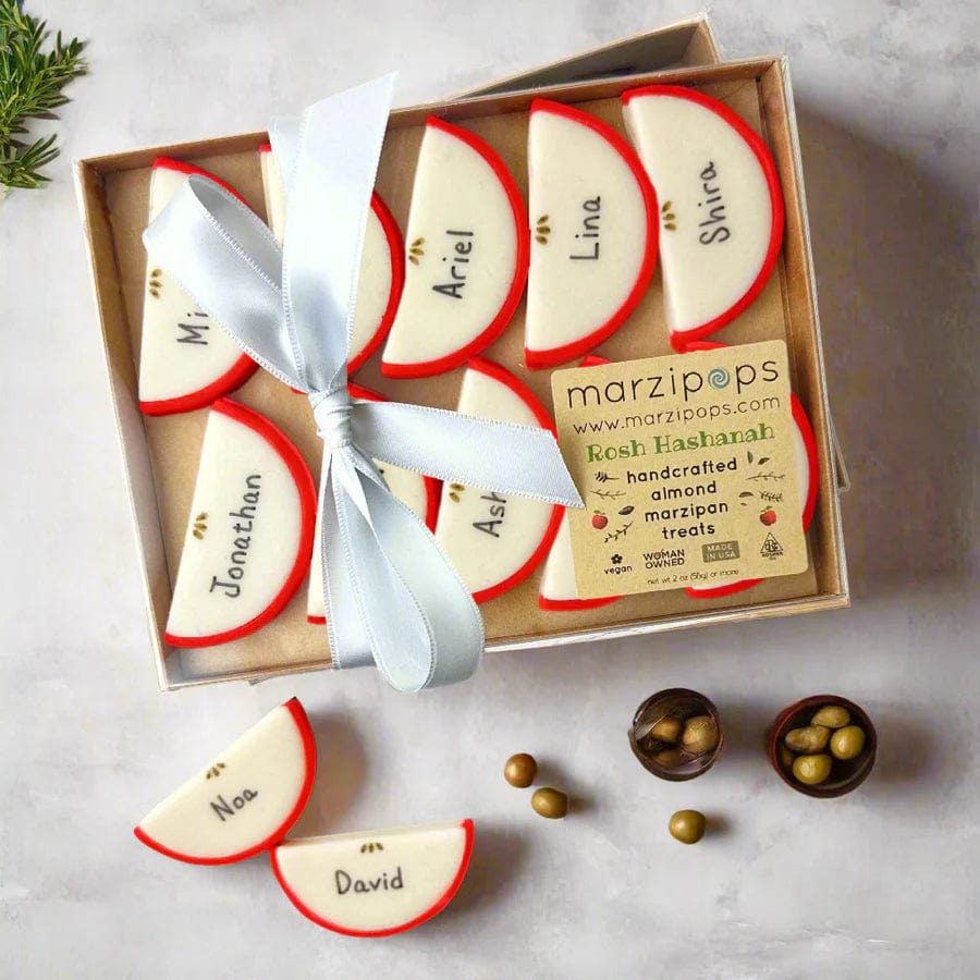 Marzipan Personalized Apple Slices Place Settings、mySite、topwebapps