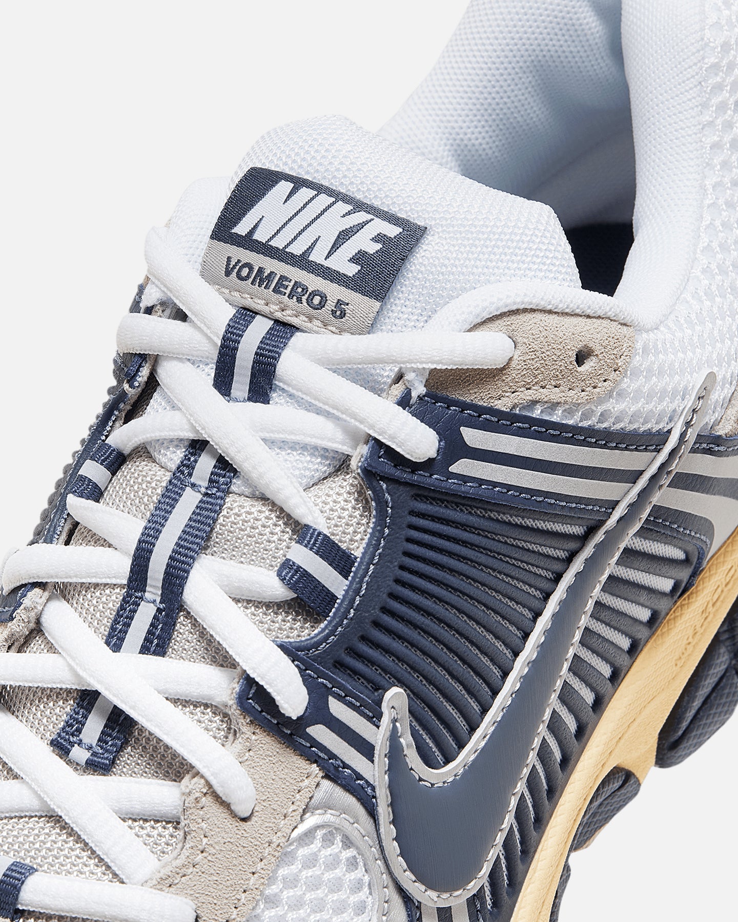 Nike Zoom Vomero 5 White/Thunder Blue、mySite、zt4zffjzw