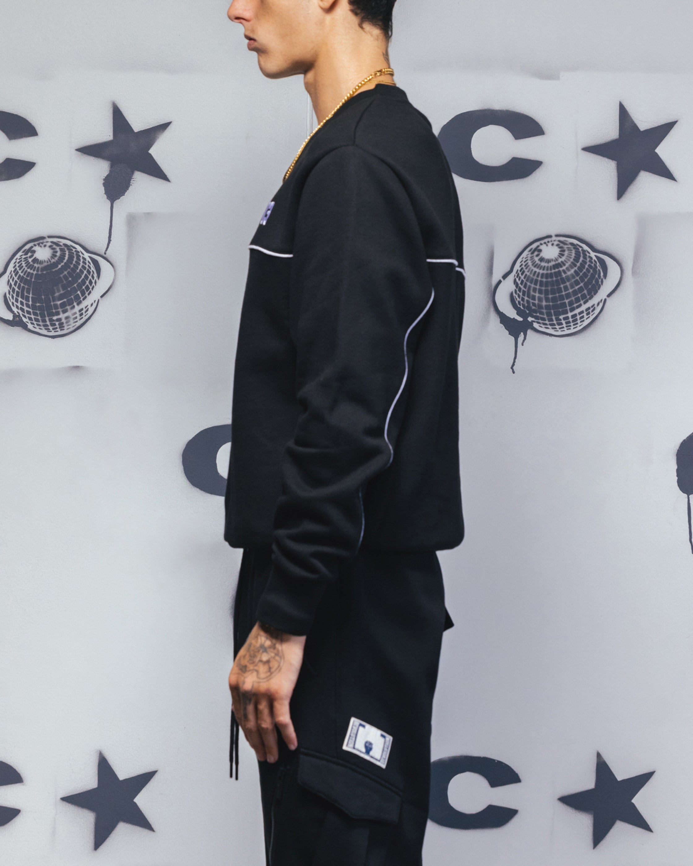 Carre Trainer Oversized Panelled Crewneck Black、mySite、zt4zffjzw