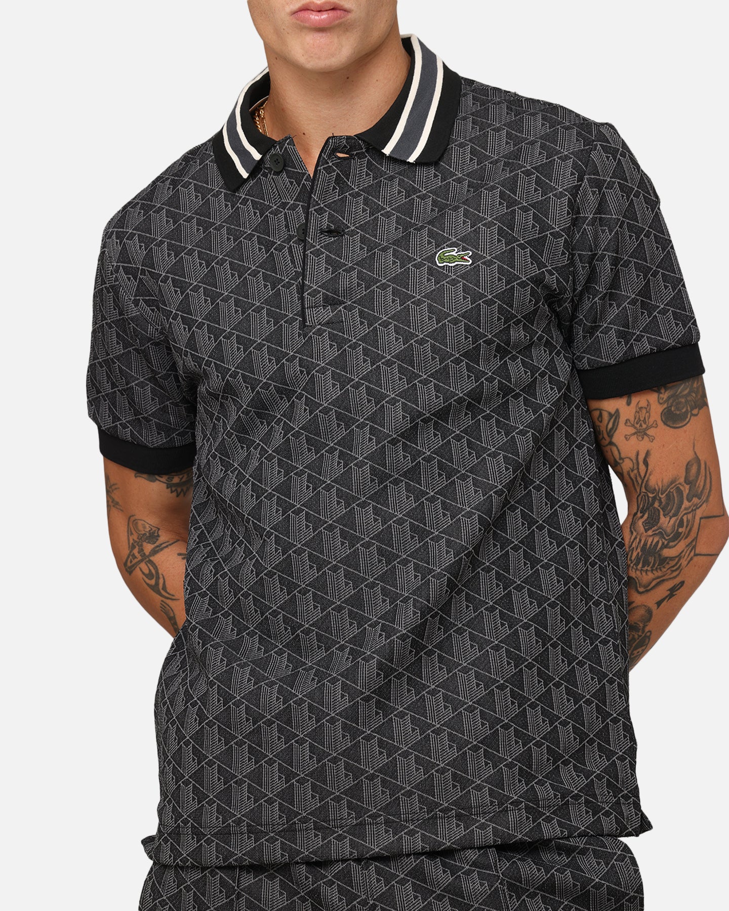 {product_title} - {shop_name}