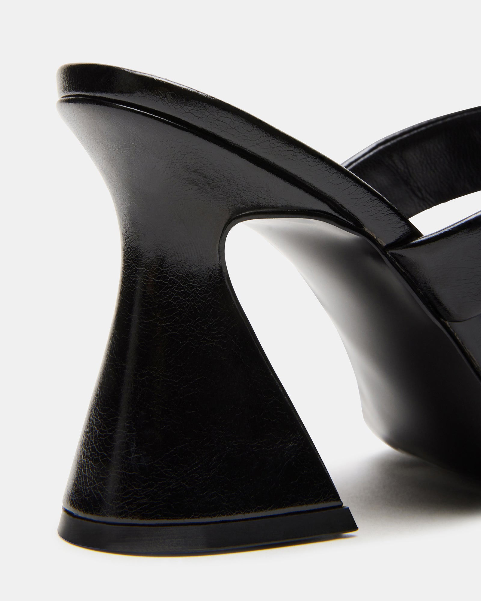 RENIE BLACK、mySite、gtrtttuynbv