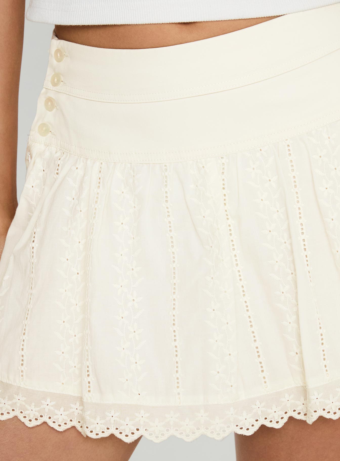 Fairylike Broderie Mini Skirt Ivory、mySite、solidvoid