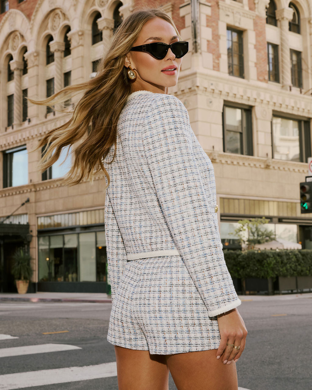 {product_title} - {shop_name}