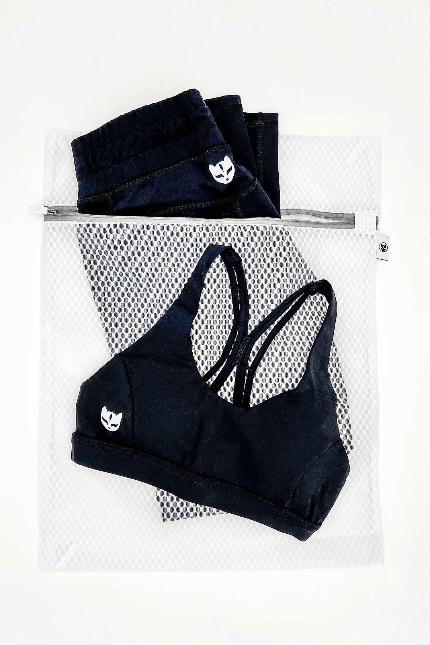 Set of 2 Garment Preserving Laundry Bags、mySite、gigharbornorthrealestate