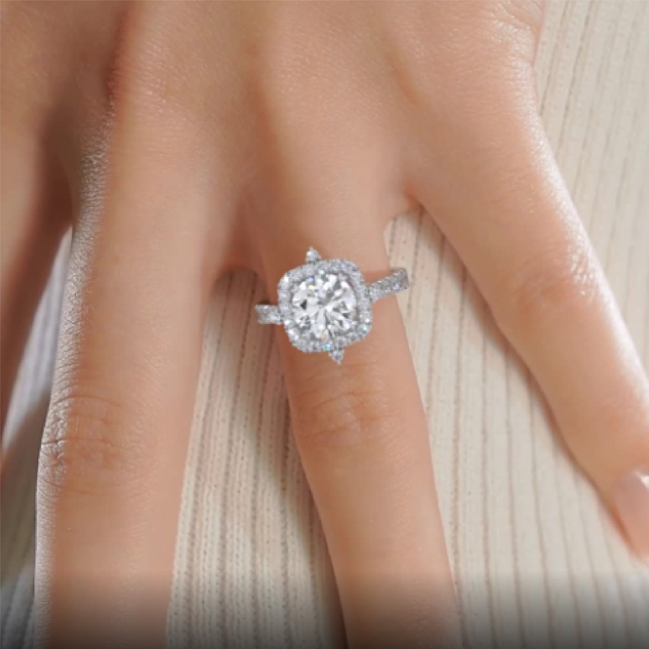 Francesca Diamond Engagement Ring -Platinum、mySite、hinf8tx79