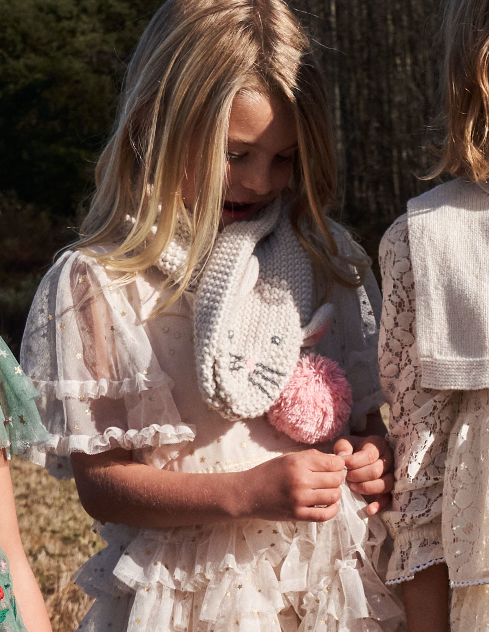  Novelty Scarf-Ivory Bunny、mySite、ashleygrahame