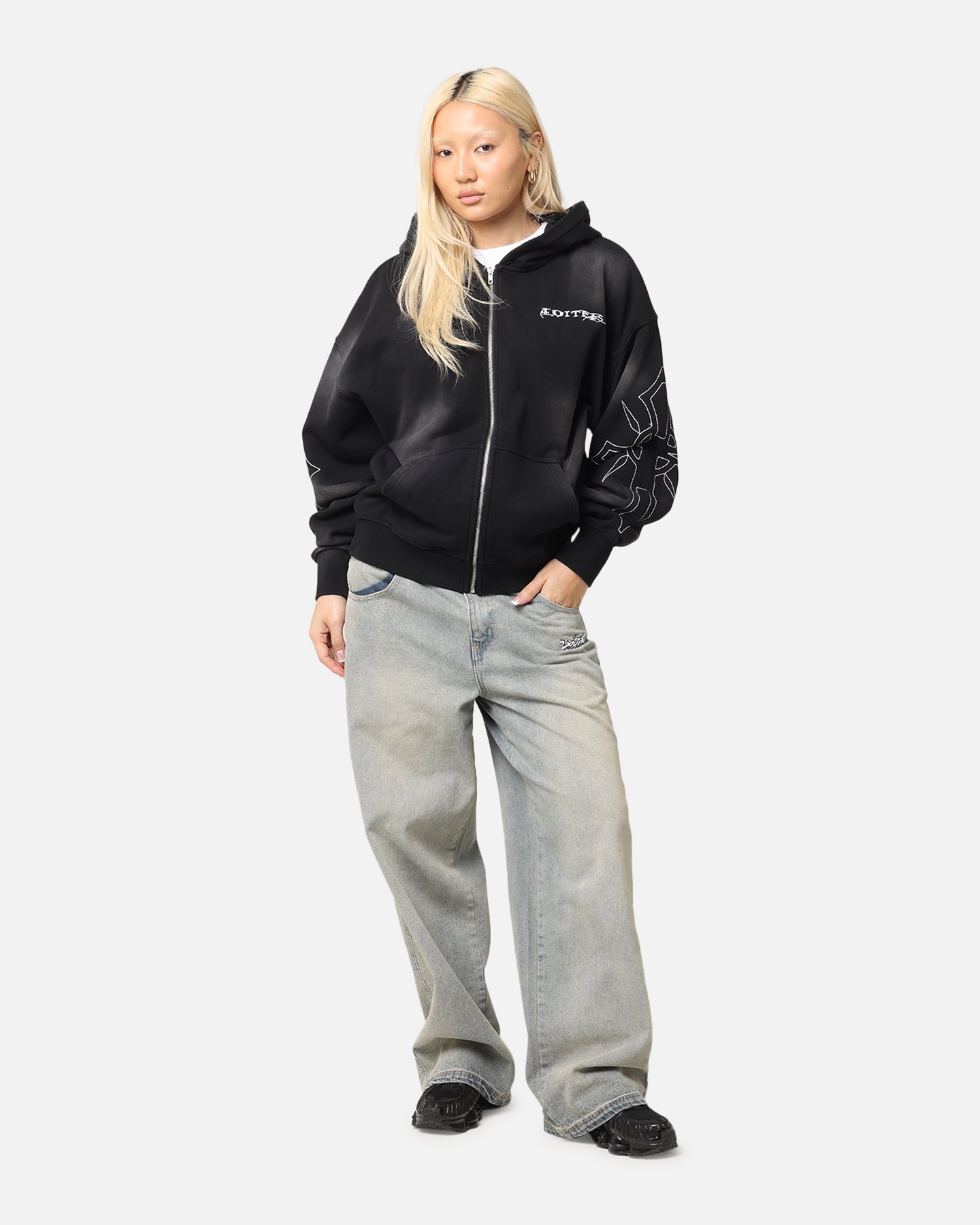 {product_title} - {shop_name}