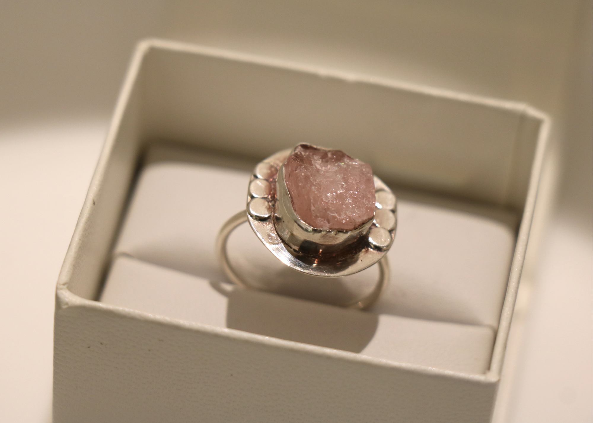Raw Rose Quartz Ring (Sterling Silver)、mySite、topwebapps
