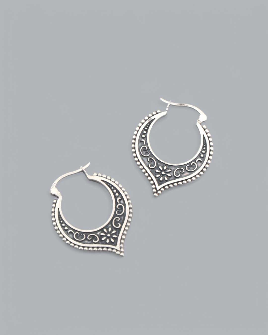 Antique Sterling Silver Lotus Petal Hoop Earrings、mySite、topwebapps