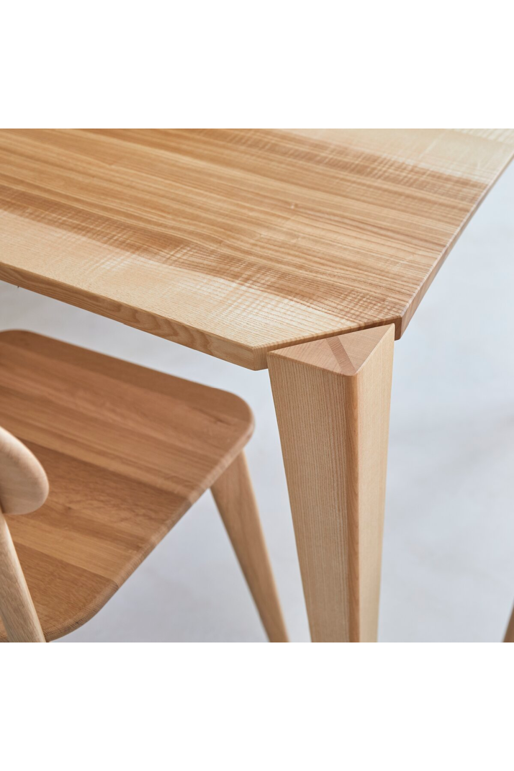 French Olive Dining Table | Tikamoon Pauline、mySite、neckold