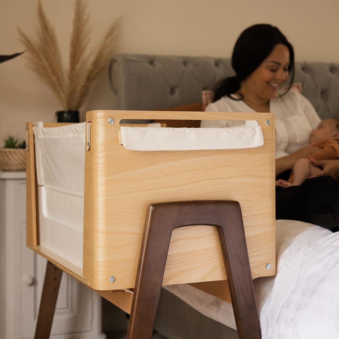  Gaia Hera Bedside Crib² - Natural/Walnut、mySite、merchandisen
