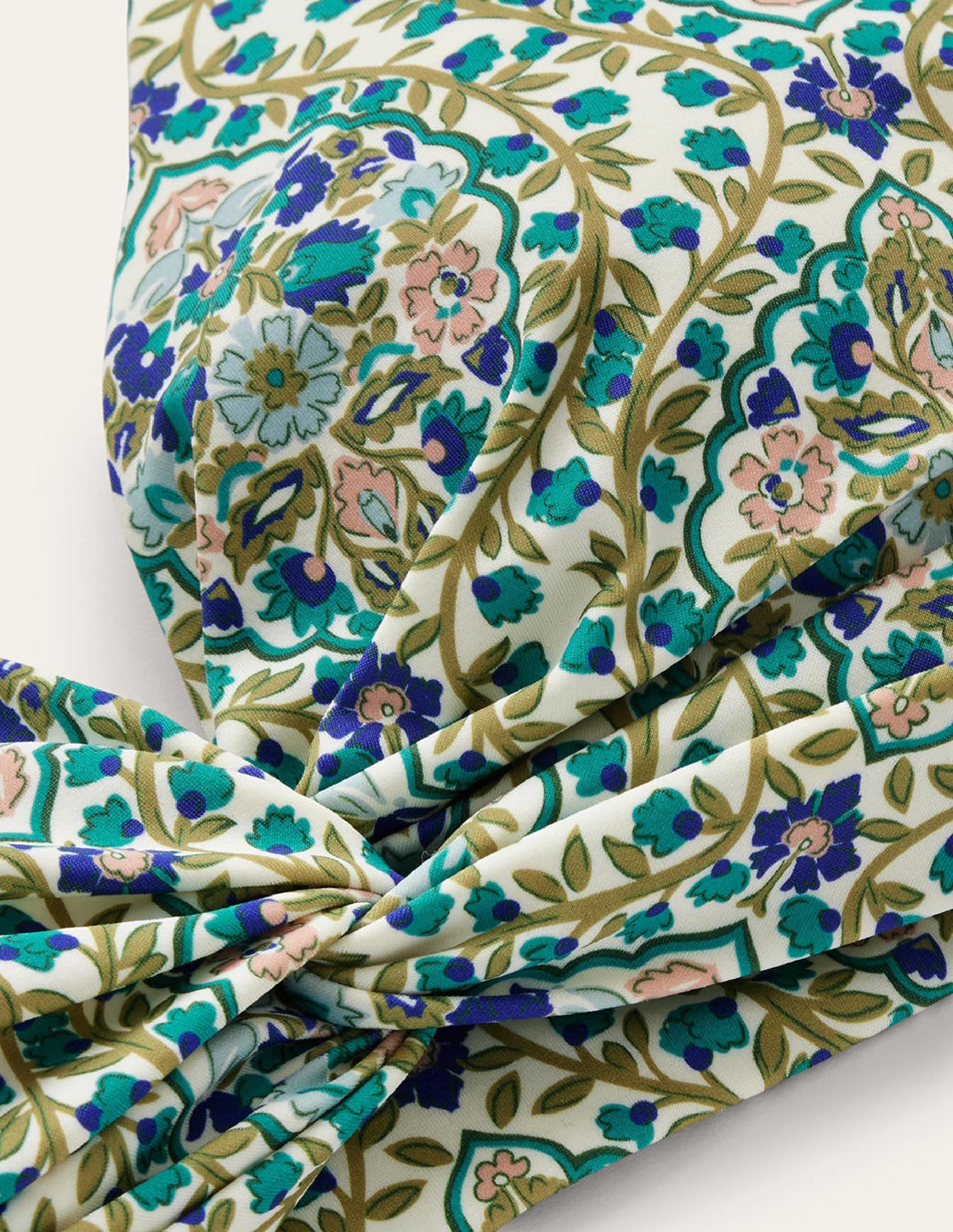  Twisted Classic Bikini Top-River Reed, Vine Terrace、mySite、ashleygrahame