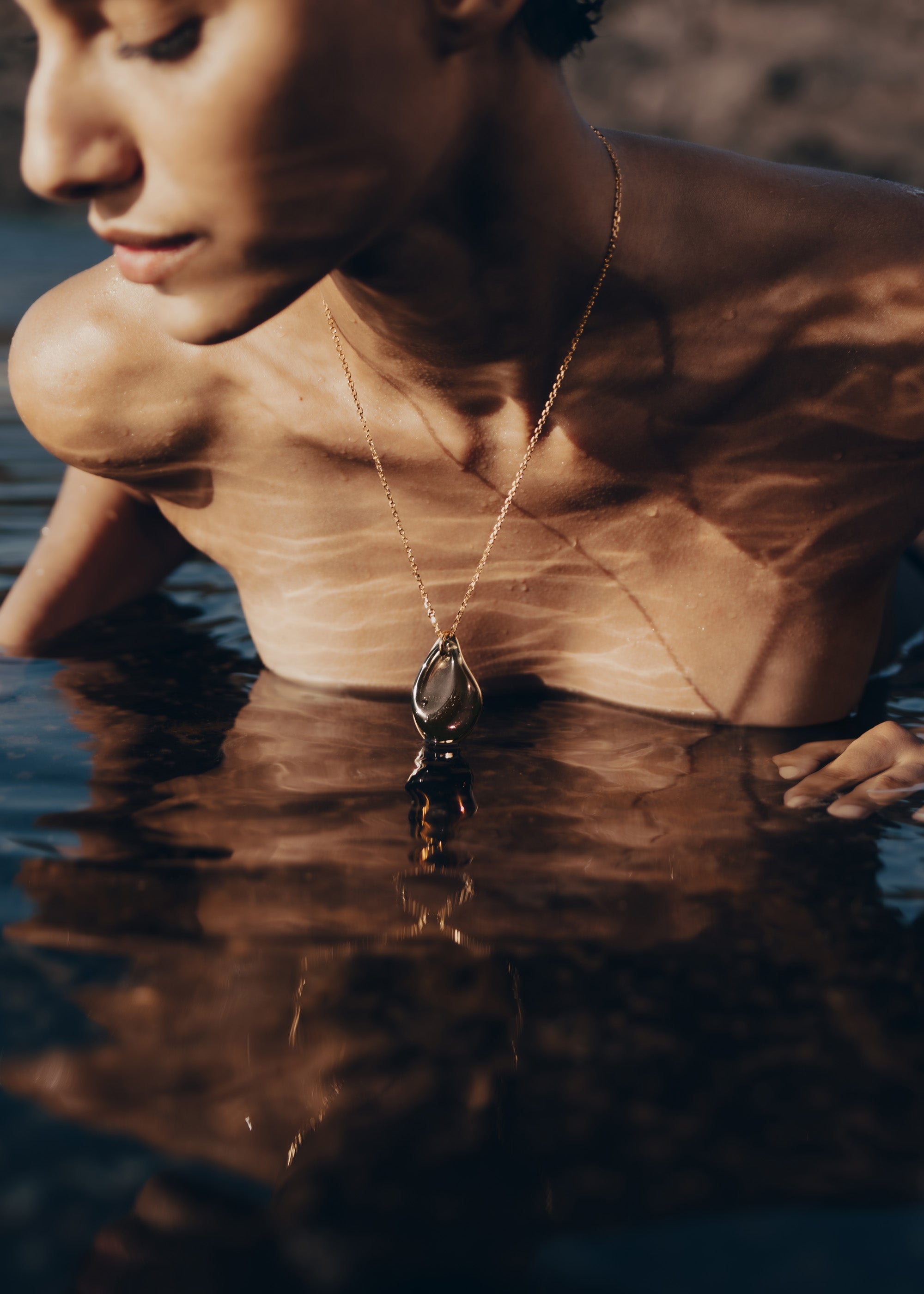 Pendentif Na茅 - Verre fum茅、mySite、camillekostekn