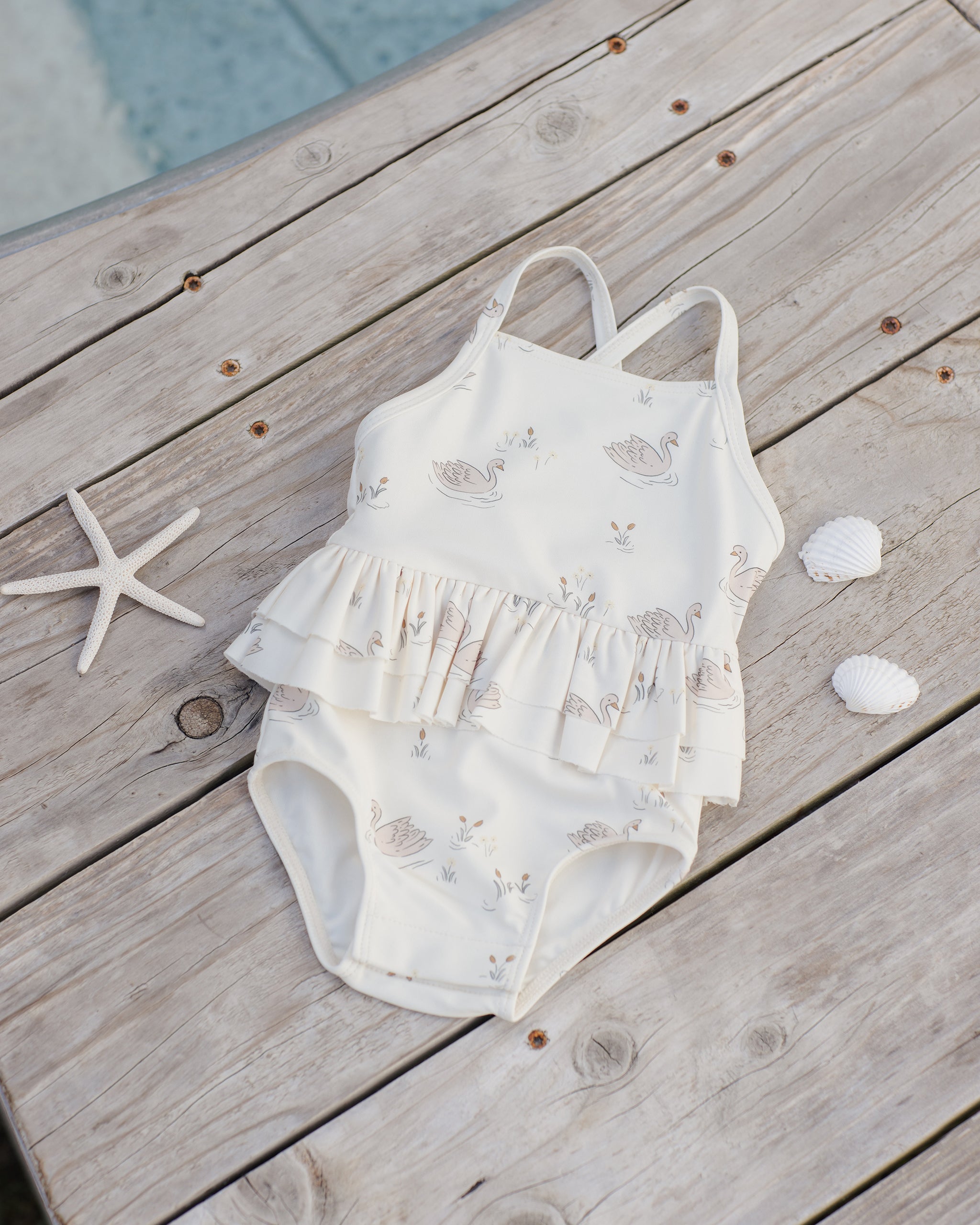  Ruffled One-Piece Swimsuit || Swans、mySite、layawaytickets