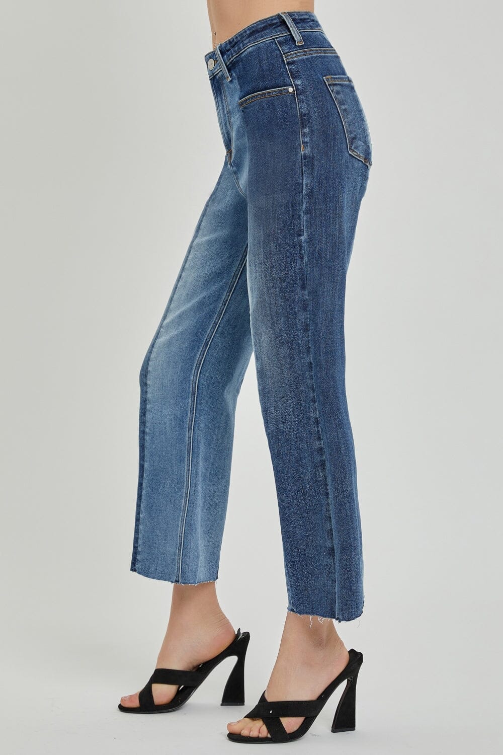RISEN Full Size Mid-Rise Waist Two-Tones Jeans with Pockets、mySite、camillekostekn