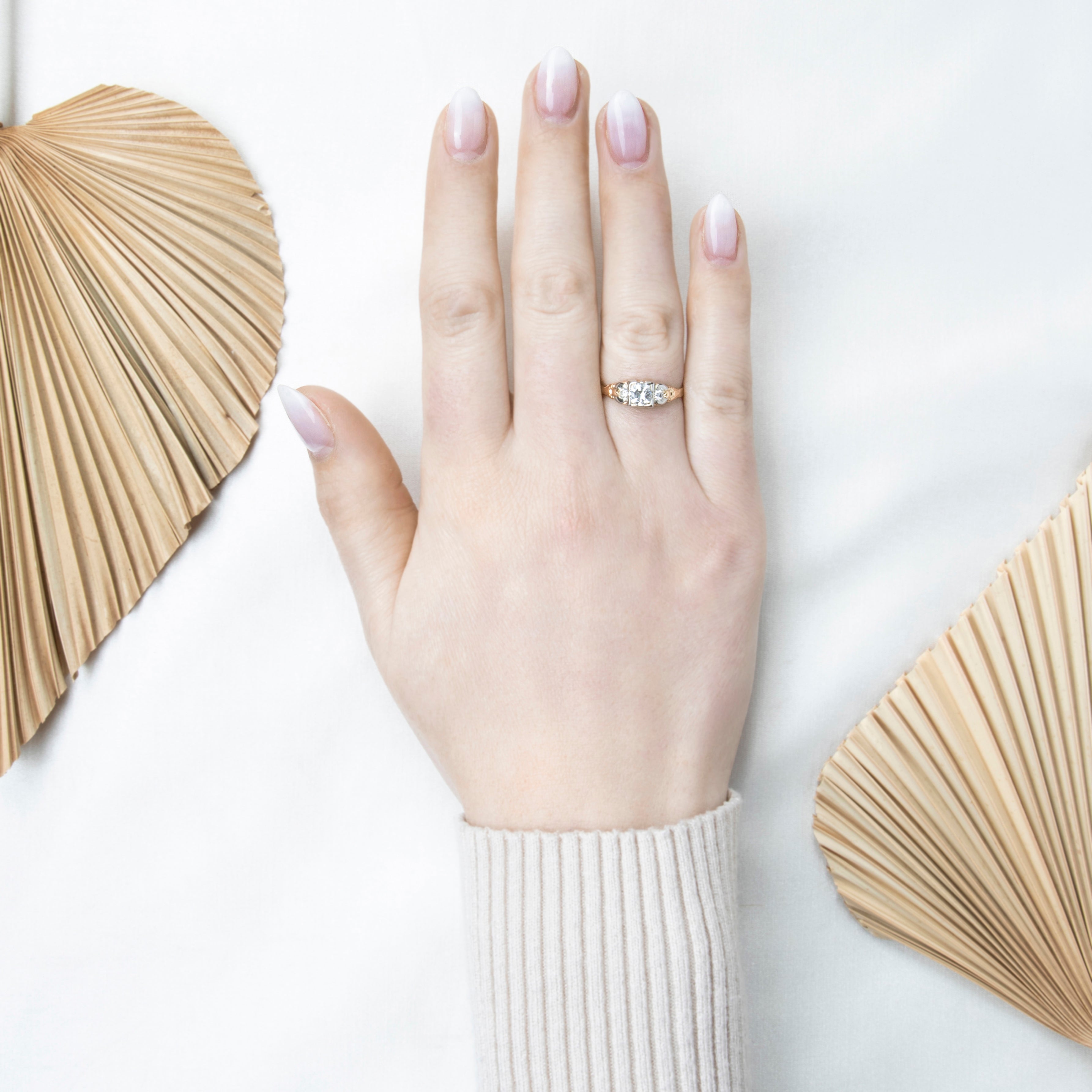 Vintage 14k Yellow Gold .428cttw Diamond Flashing Three Stone Ring 7.50、mySite、hinf8tx79