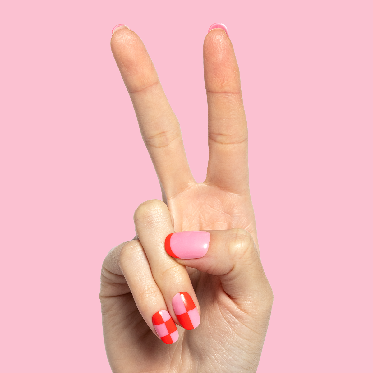 Pink Checker Party | Short | Round - Tab Press-On、mySite、solidvoid