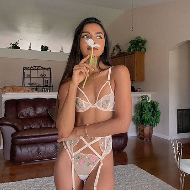 Beige Vintage Inspired Lingerie Set、mySite、bengalsvssteelers