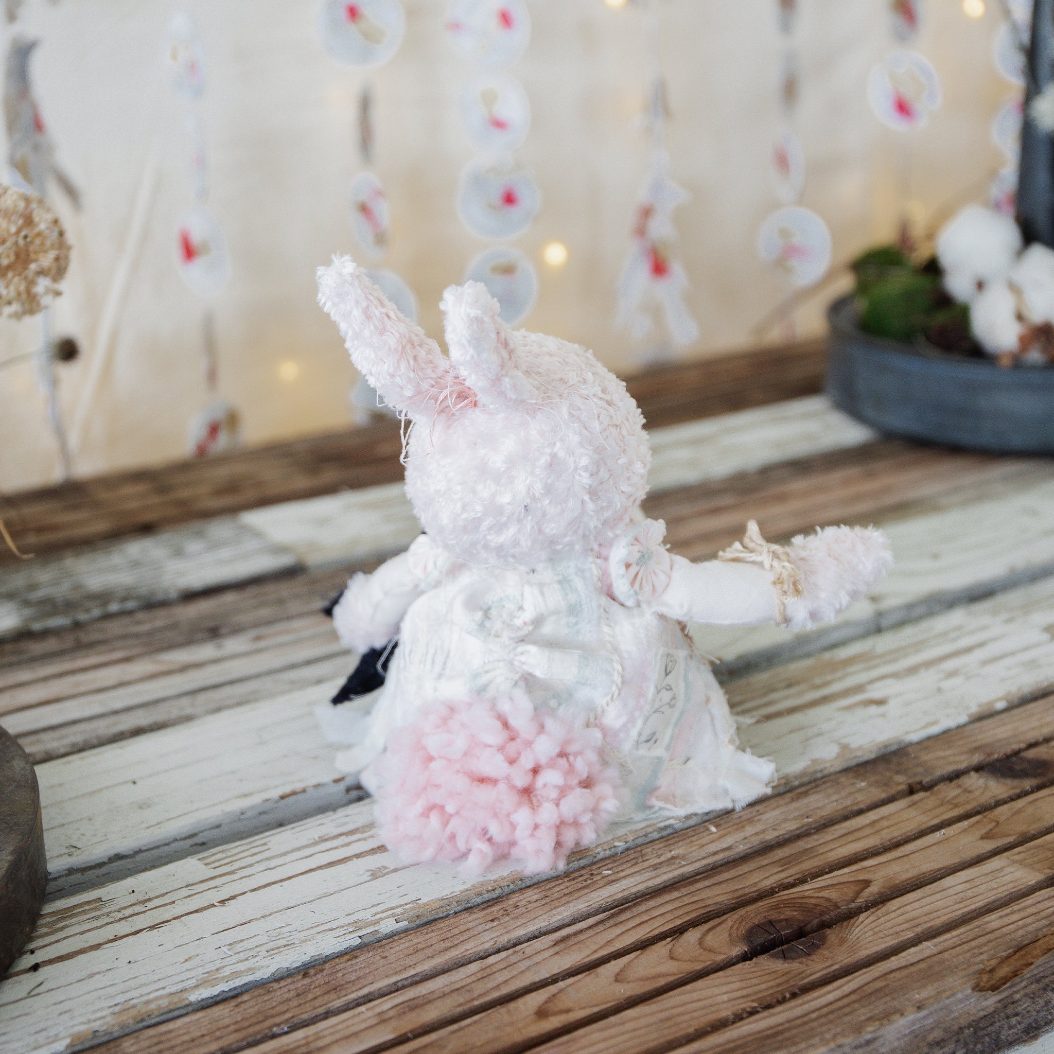 RETIRED - Hutch Studio - Hand Crafted Pheobe Patchwork & Little Caw、mySite、g9winljtr