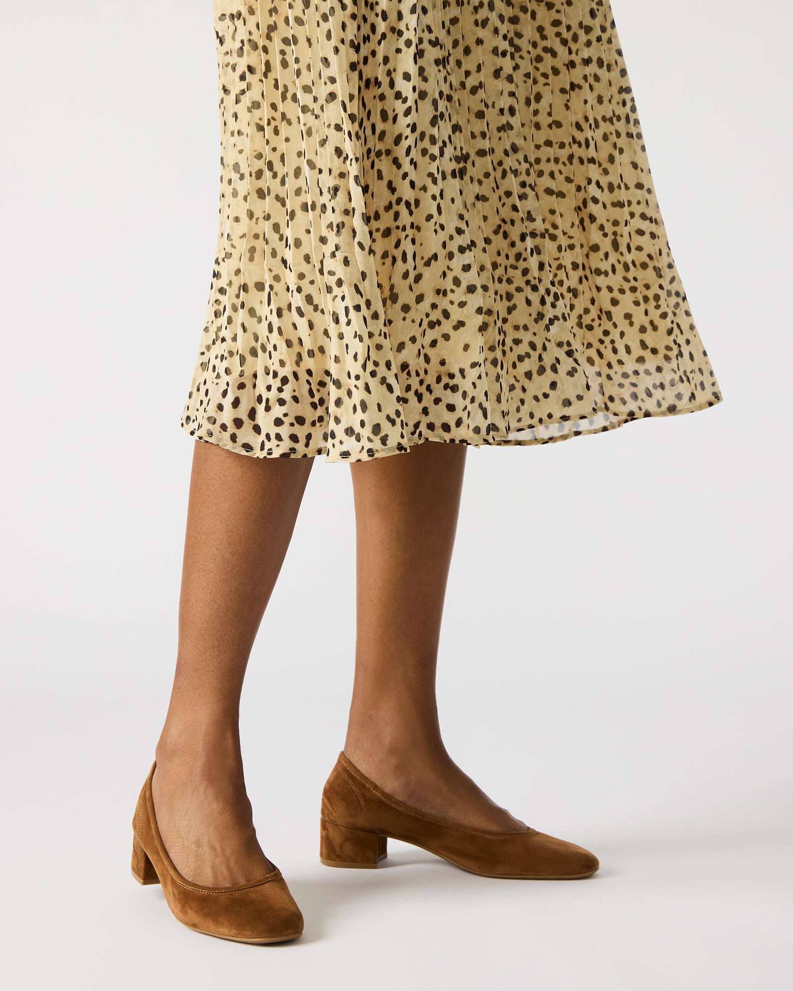 MOLLIE CHESTNUT SUEDE、mySite、gtrtttuynbv