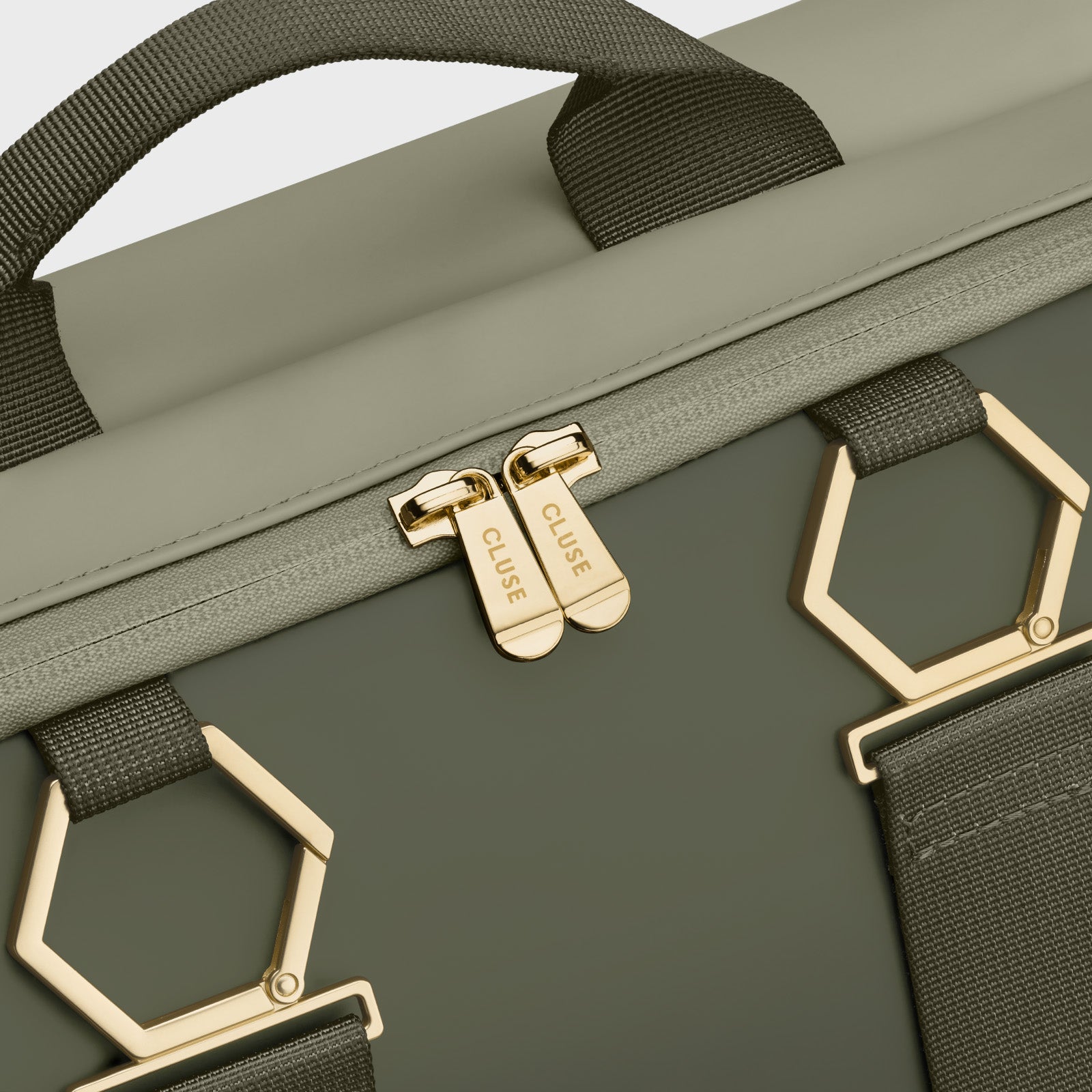  Le Réversible Backpack, Light Green Olive, Gold Colour