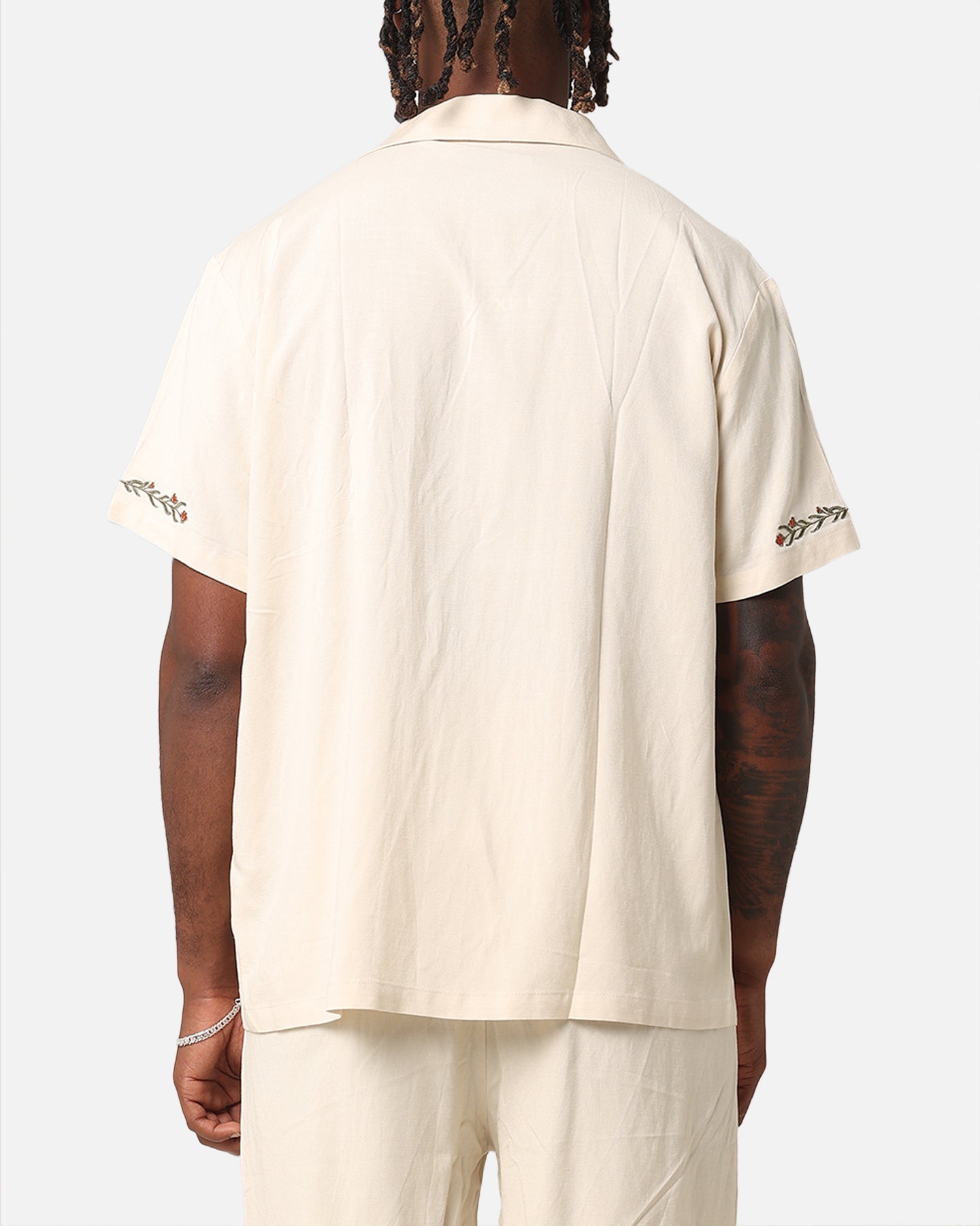 {product_title} - {shop_name}