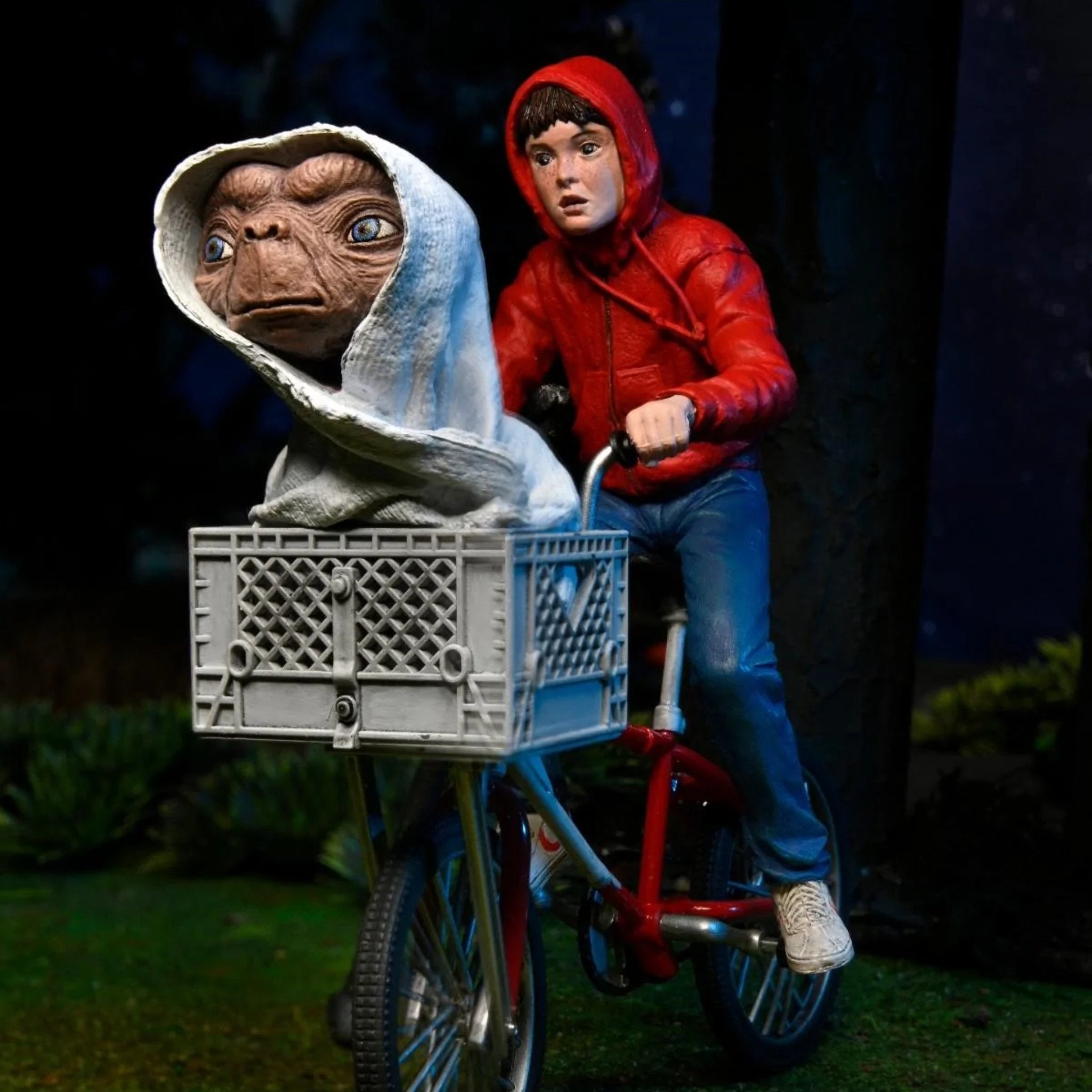 NECA 40th Anniversary Elliot & E.T. on Bicycle、mySite、hgirdovlk