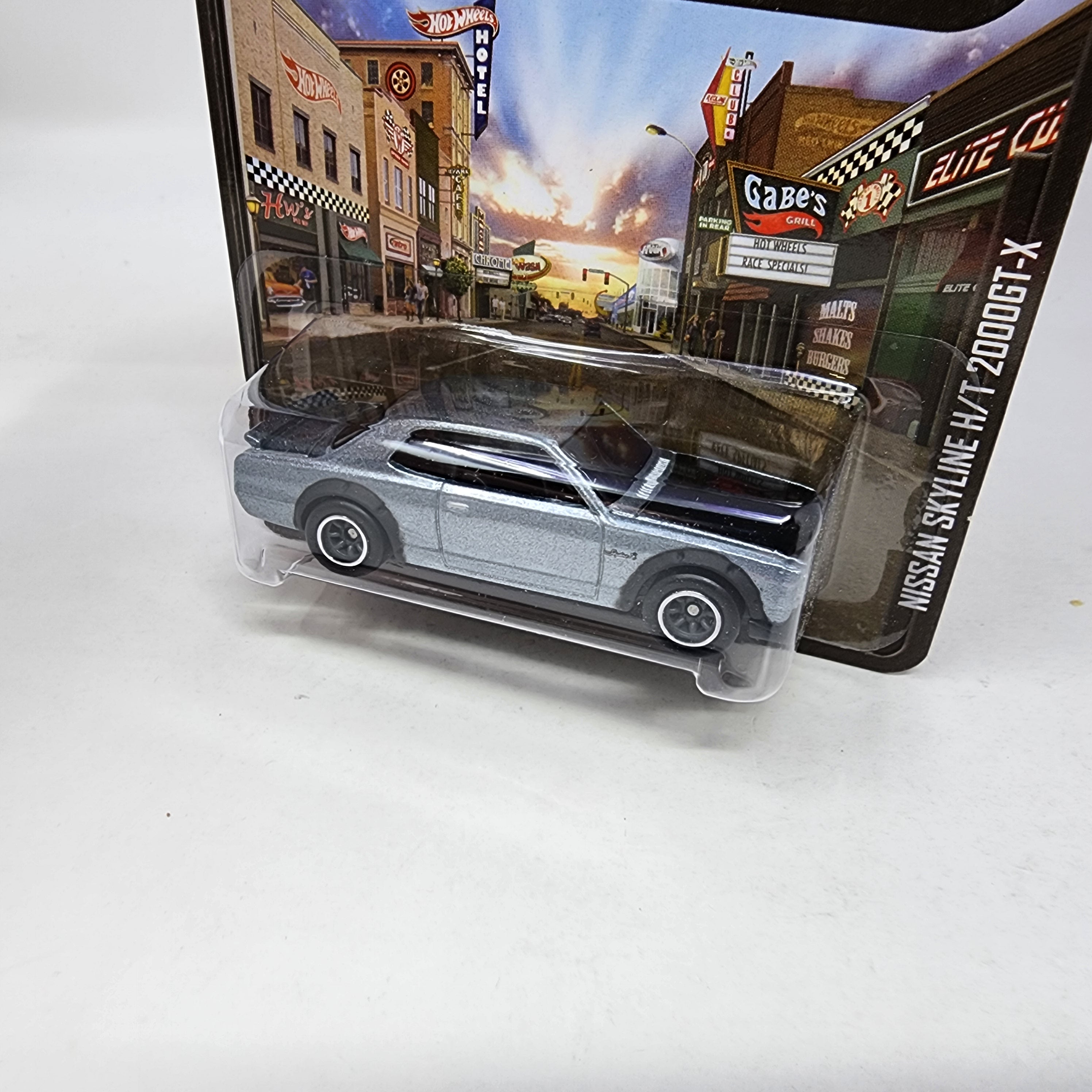 Nissan Skyline H/T 2000GT-X * Hot Wheels Boulevard、mySite、hgirdovlk
