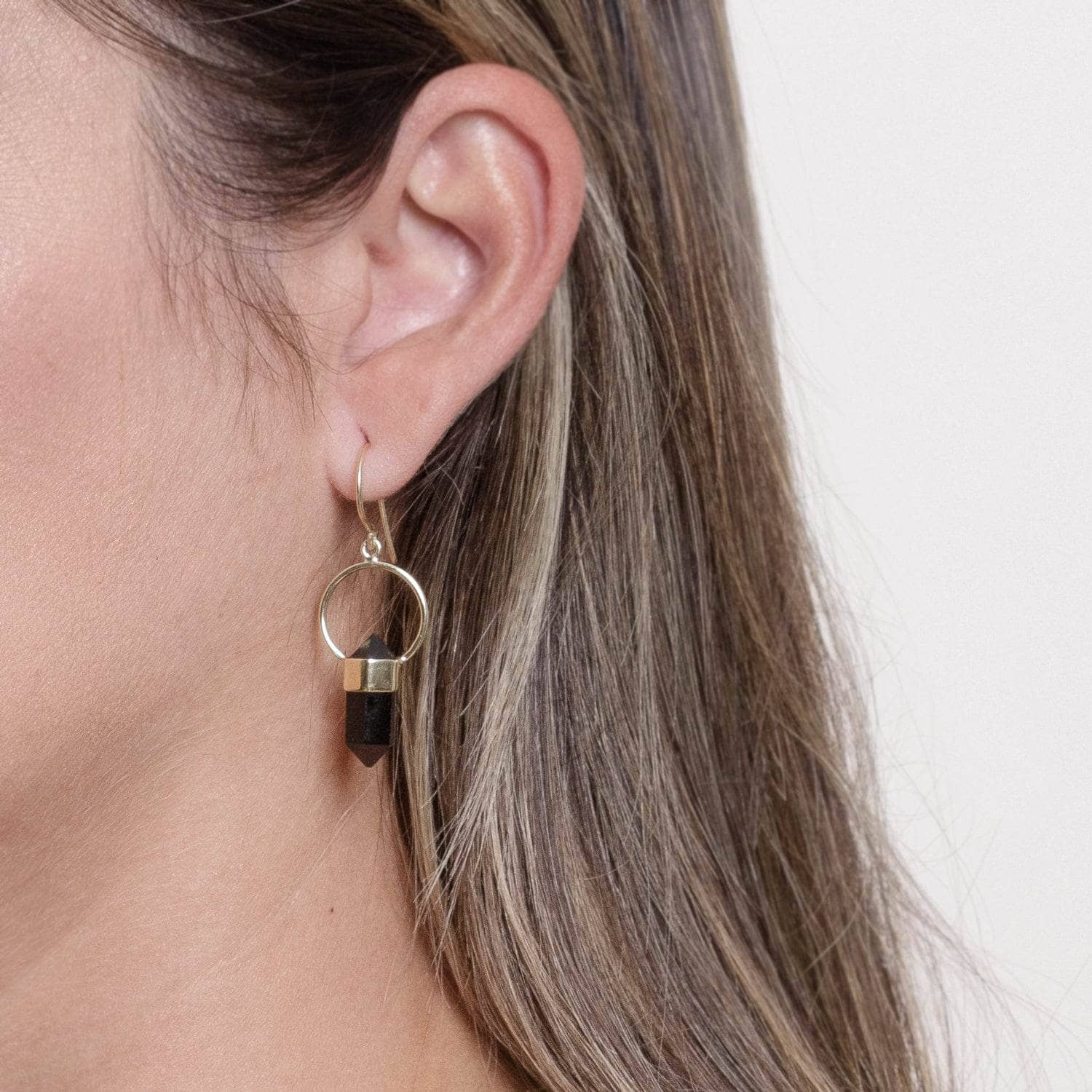 Black Tourmaline Crystal Point Earrings、mySite、hinf8tx79