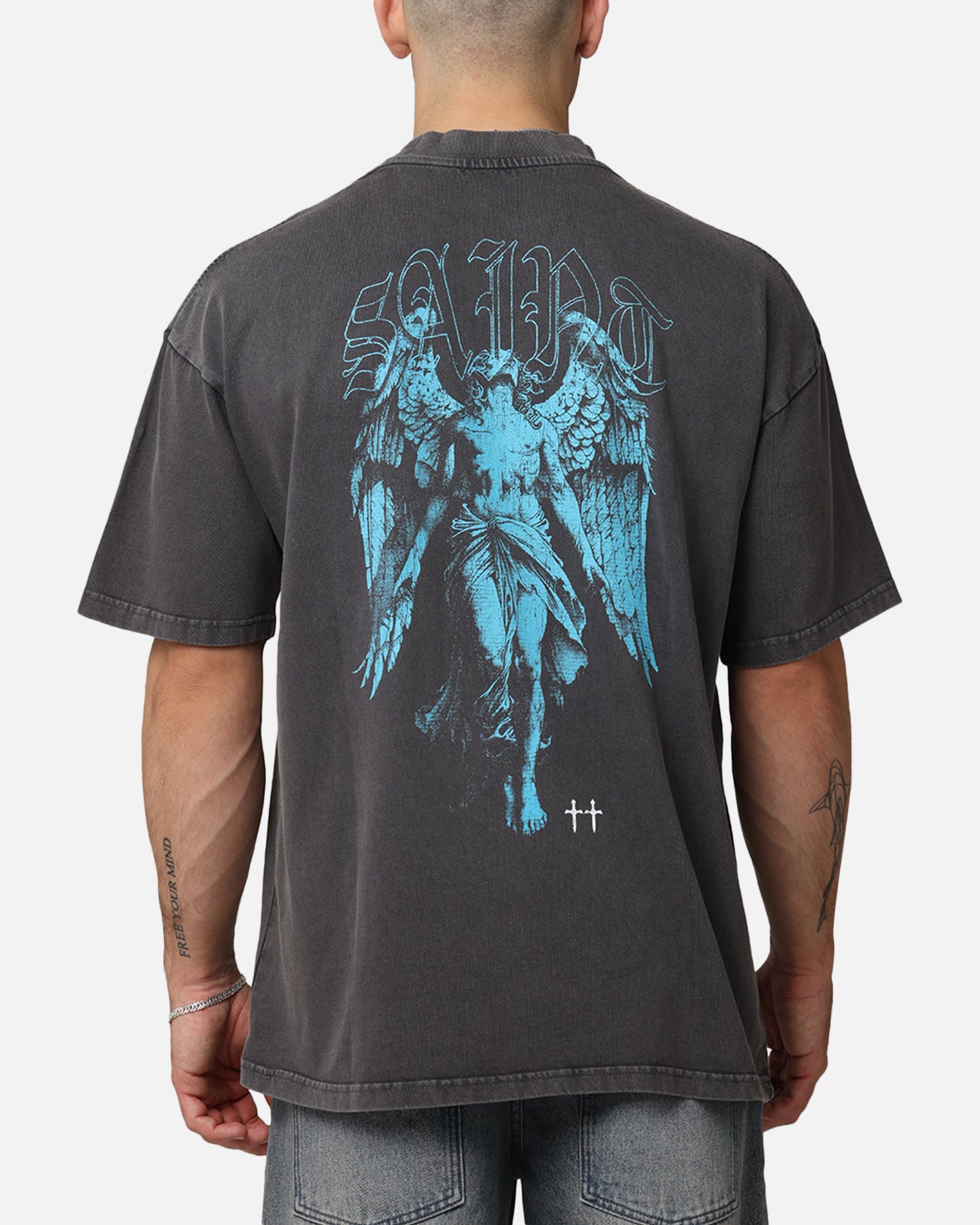 {product_title} - {shop_name}