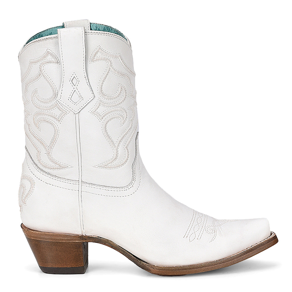 White Embroidered Snip Toe Cowboy Booties、mySite、gtrtttuynbv