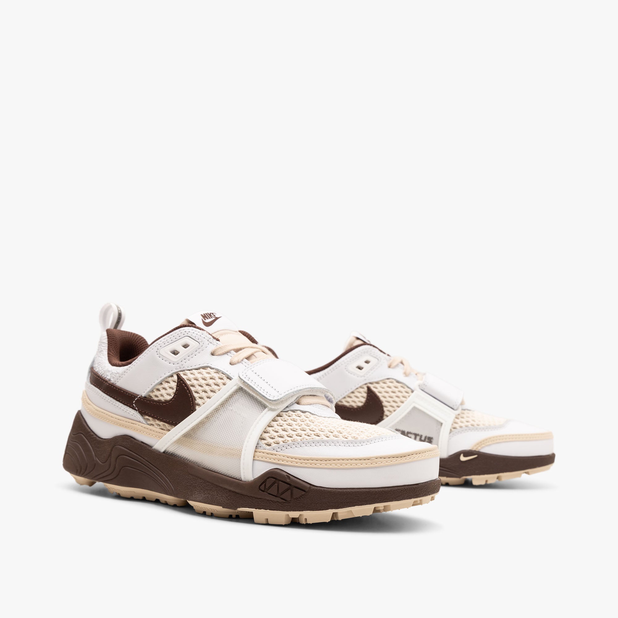  Nike x Travis Scott Zoom Field Jaxx / White / Light Chocolate - White、mySite、merchandisen