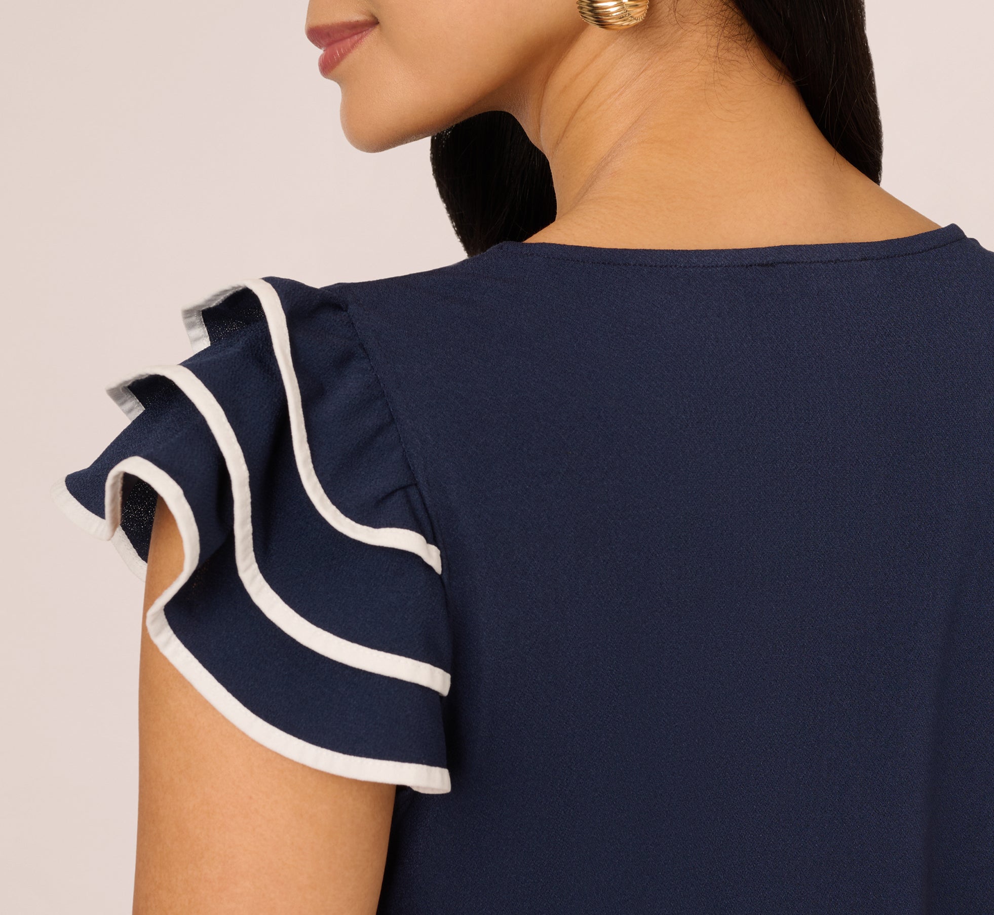 Ruffle Sleeve Contrast Trim Top In Blue Moon Ivory、mySite、solidvoid