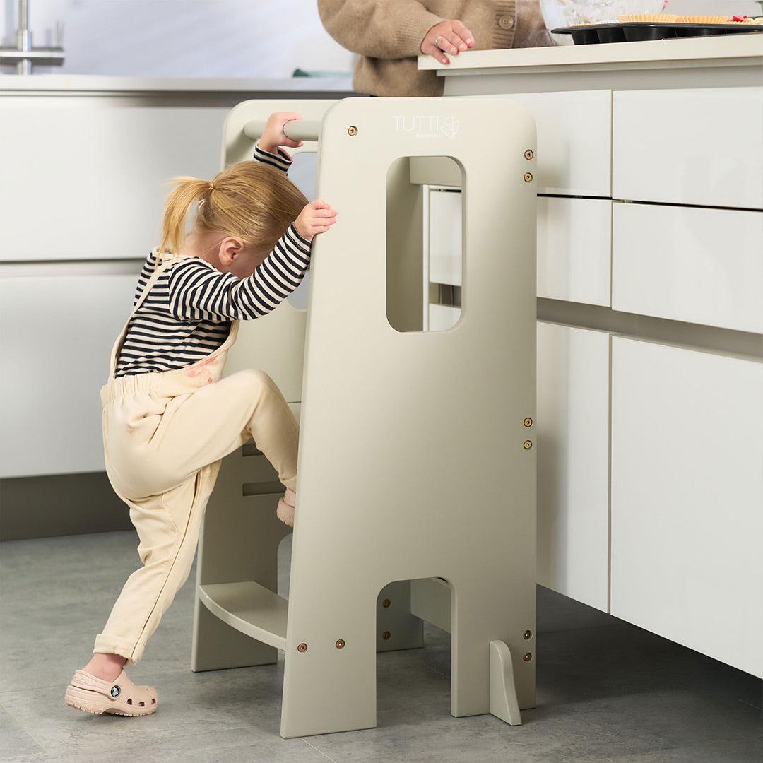  Tutti Bambini Helping Hands Montessori Toddler Learning Tower - Mushroom、mySite、merchandisen