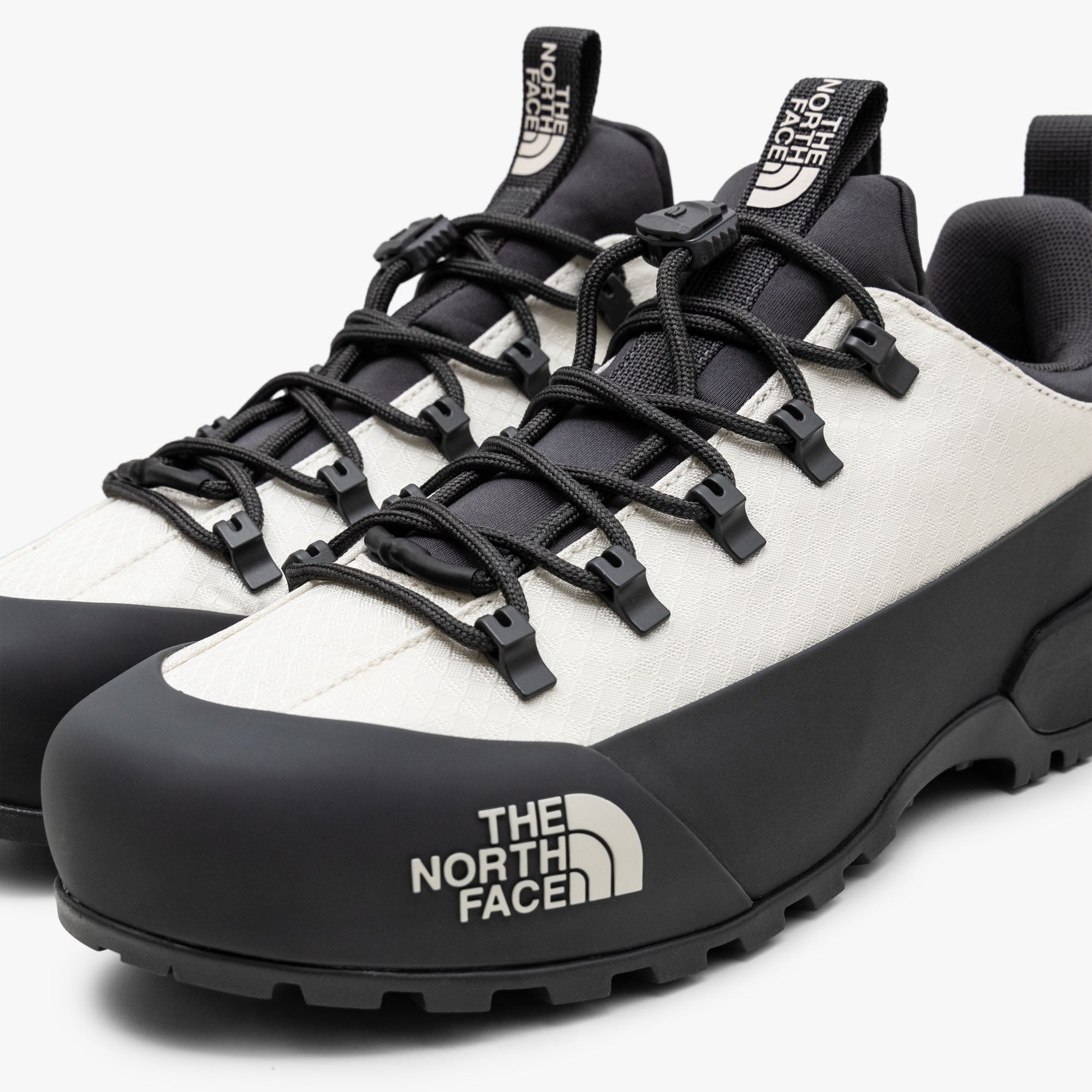  The North Face Glenclyffe Low White Dune / Anthracite、mySite、merchandisen