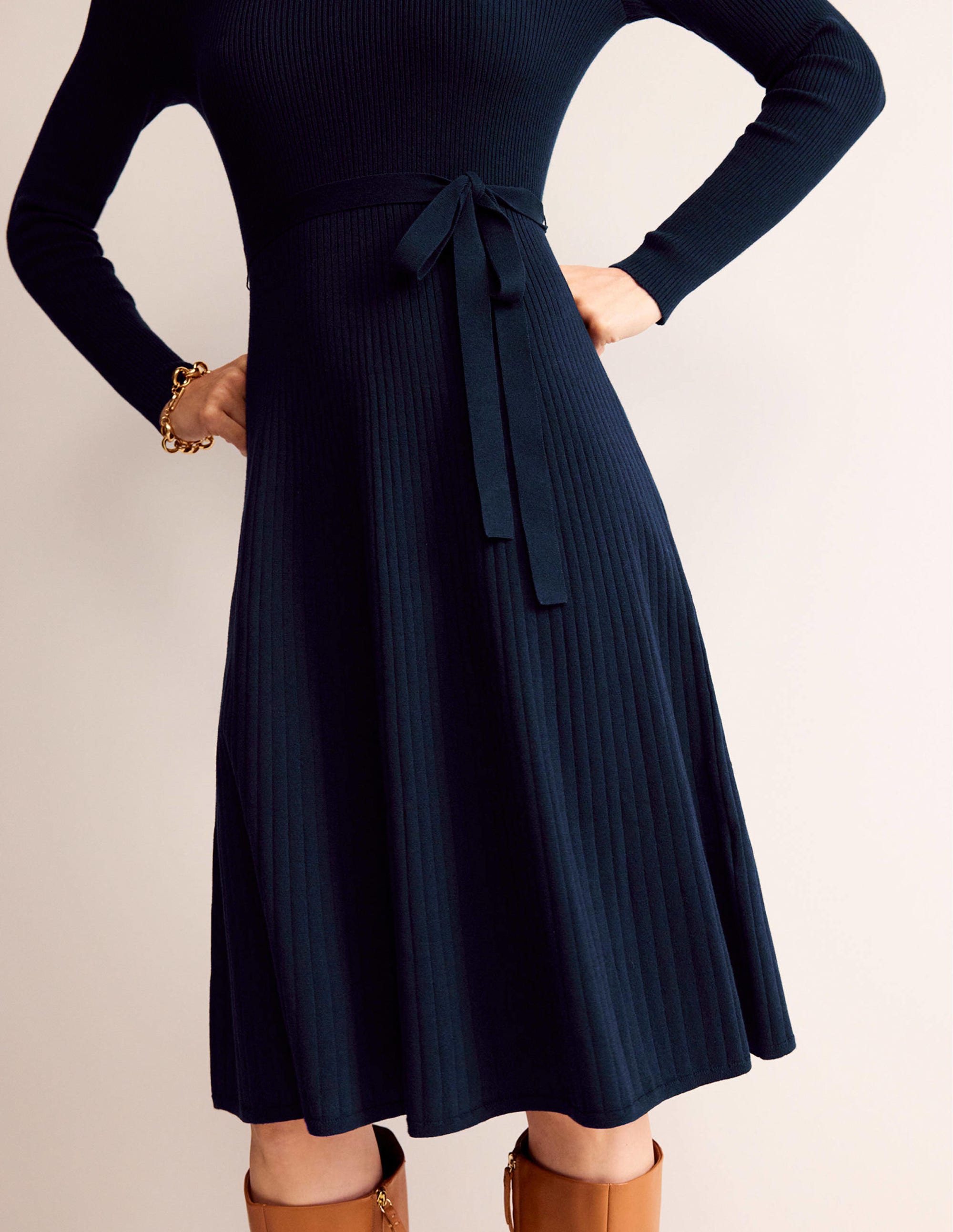  Lola Knitted Midi Dress-Navy、mySite、ashleygrahame