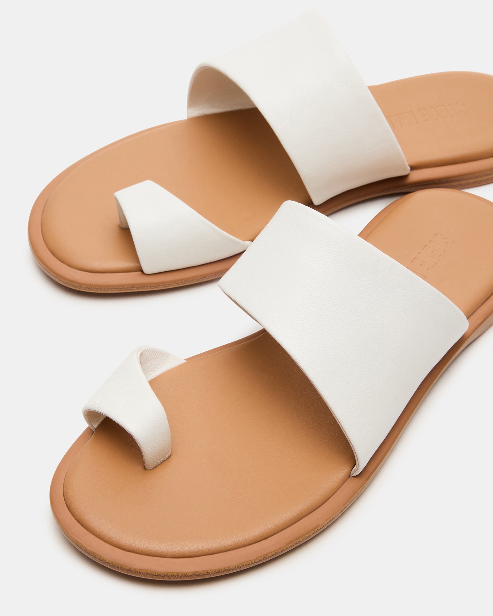 ZANI WHITE LEATHER、mySite、gtrtttuynbv