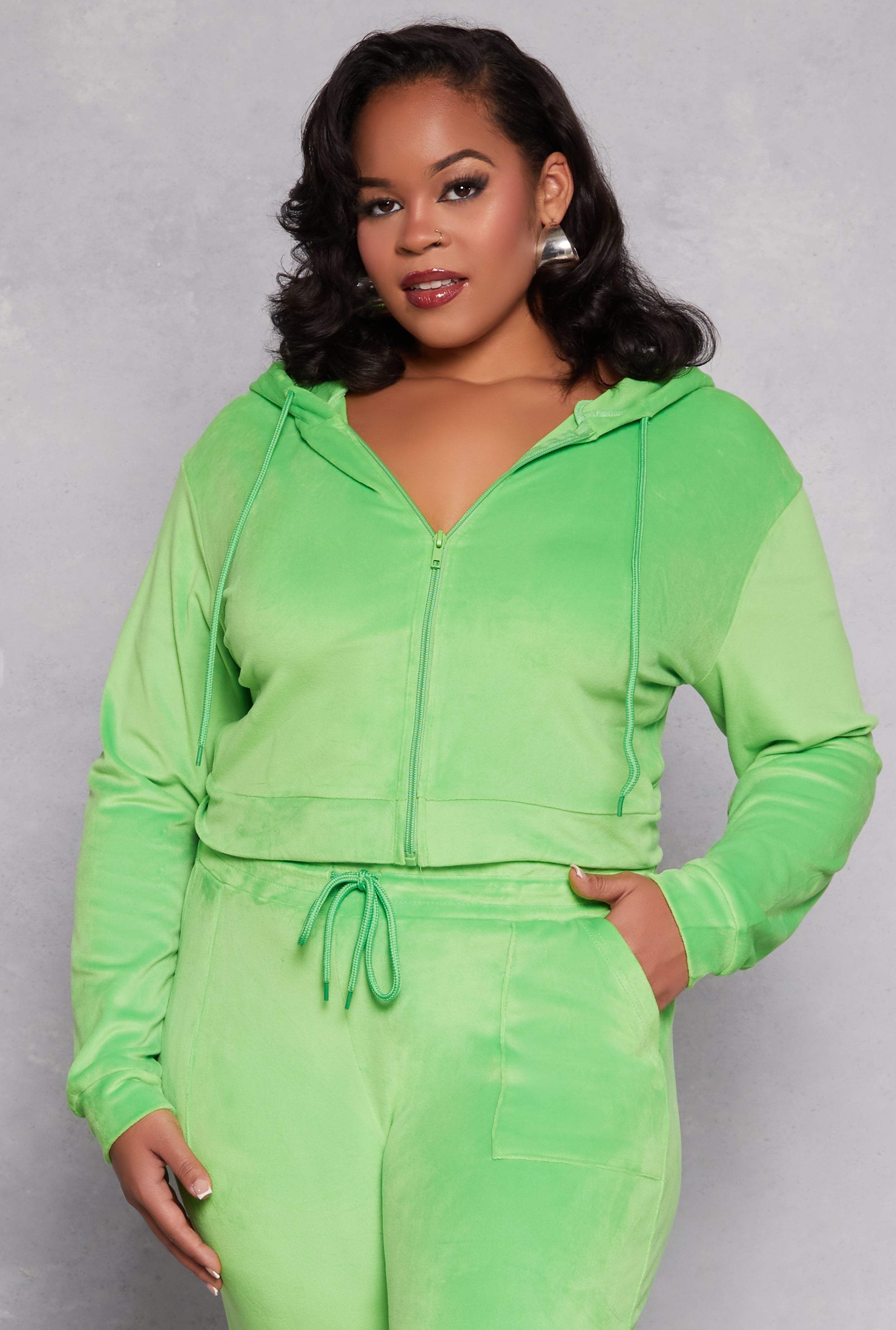 Plus Size Velour Zip Front Hooded Crop Top、mySite、camillekostekn