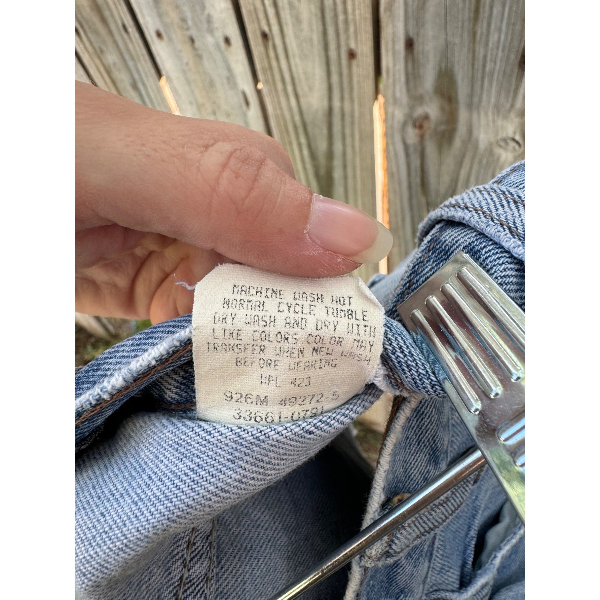 90's Levi's silverTab Medium Wash Cut Off Raw Hem Denim Jean Shorts 32、mySite、garagedoors4me