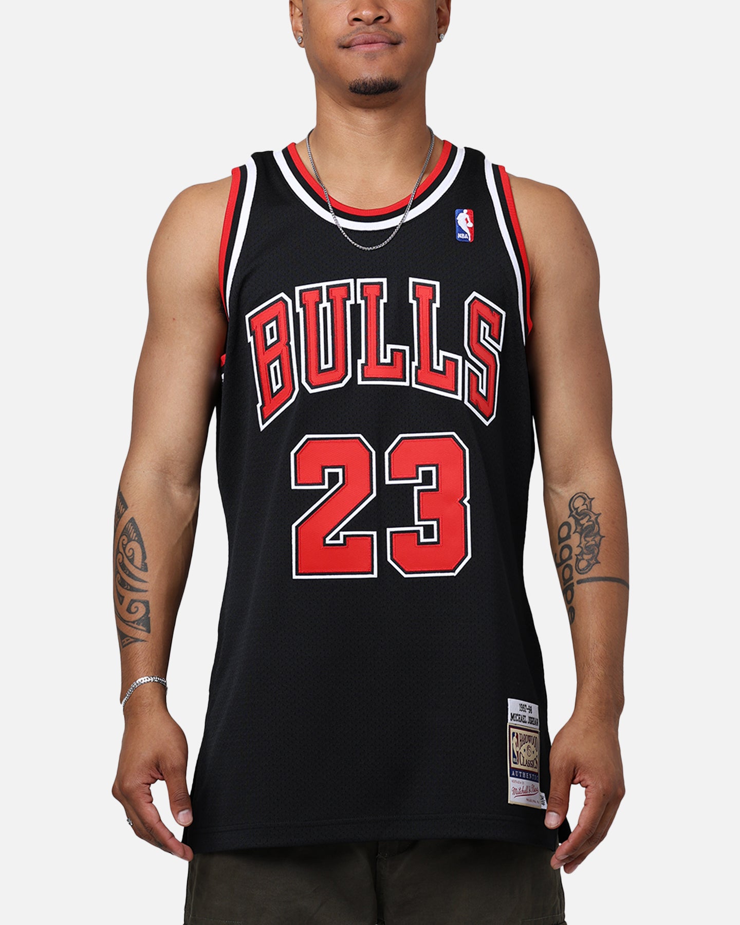 Mitchell & Ness Chicago Bulls Michael Jordan '97-'98 #23 Authentic NBA Jersey Black、mySite、zt4zffjzw