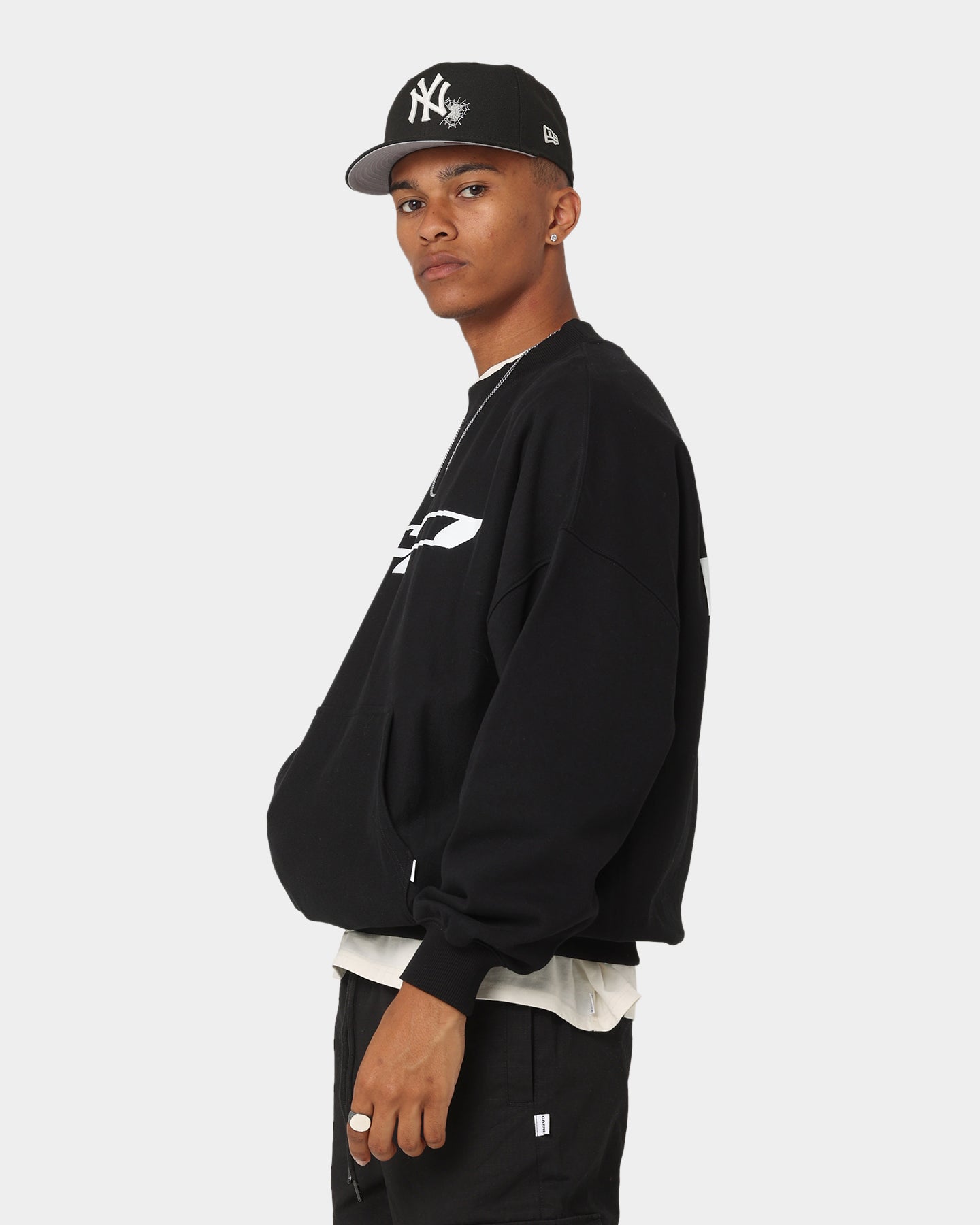 Carré CP Global Oversized Crewneck Black、mySite、zt4zffjzw