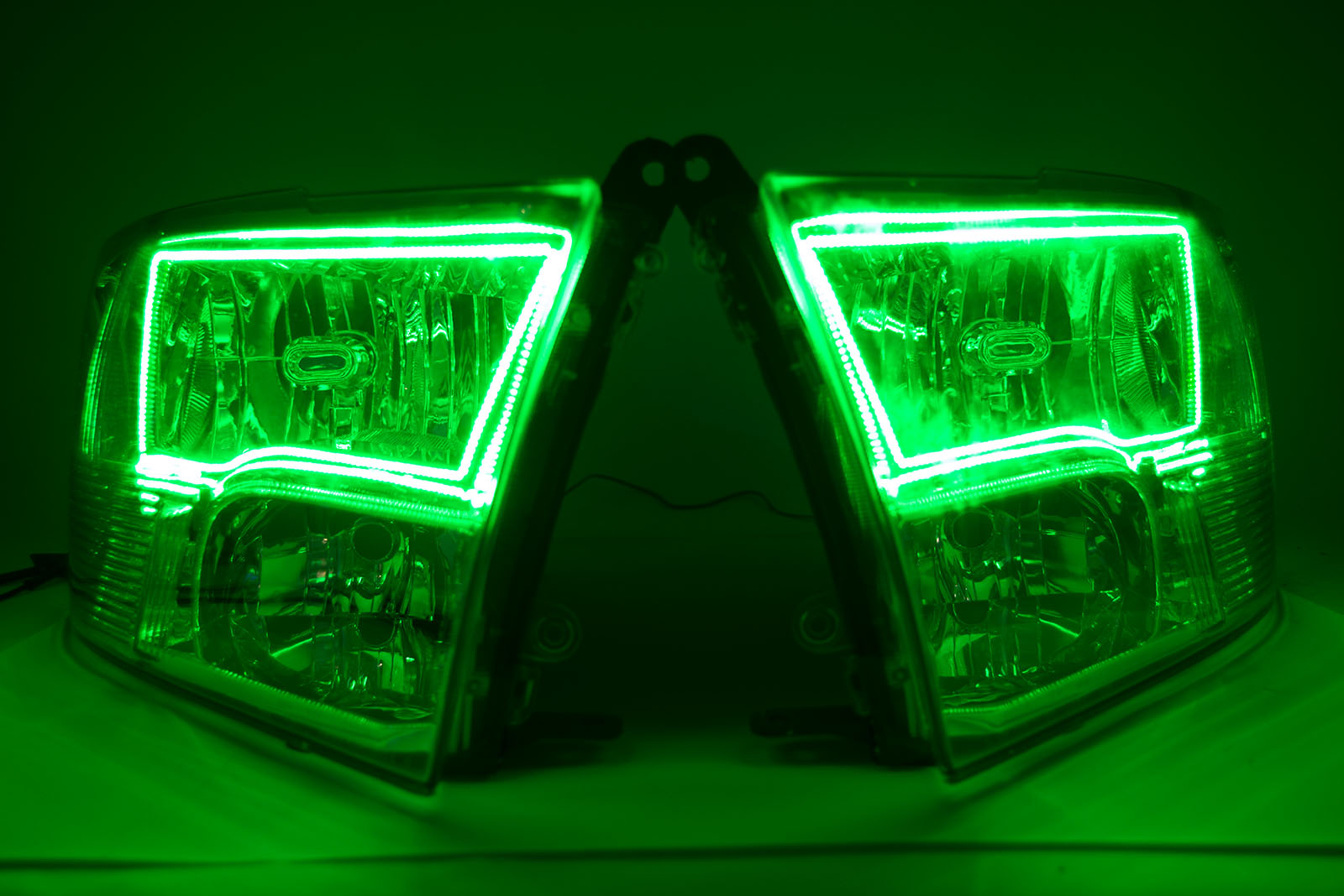 2009-2018 Dodge Ram 1500 Headlights - ORACLE Green LED Halo Kit Pre-Installed、mySite、nflplayoffbracketp