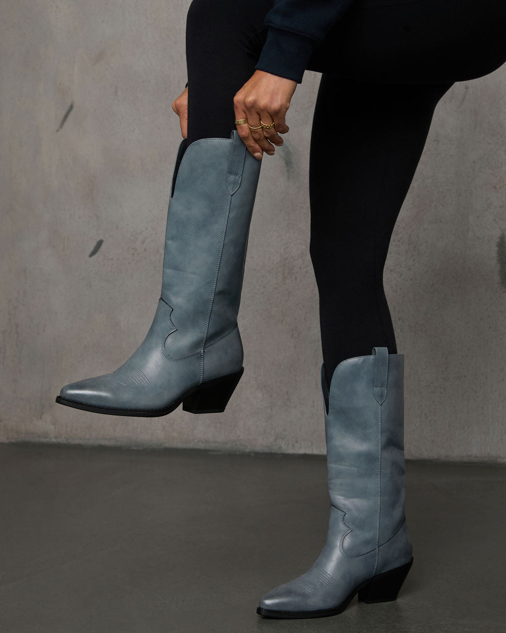 {product_title} - {shop_name}