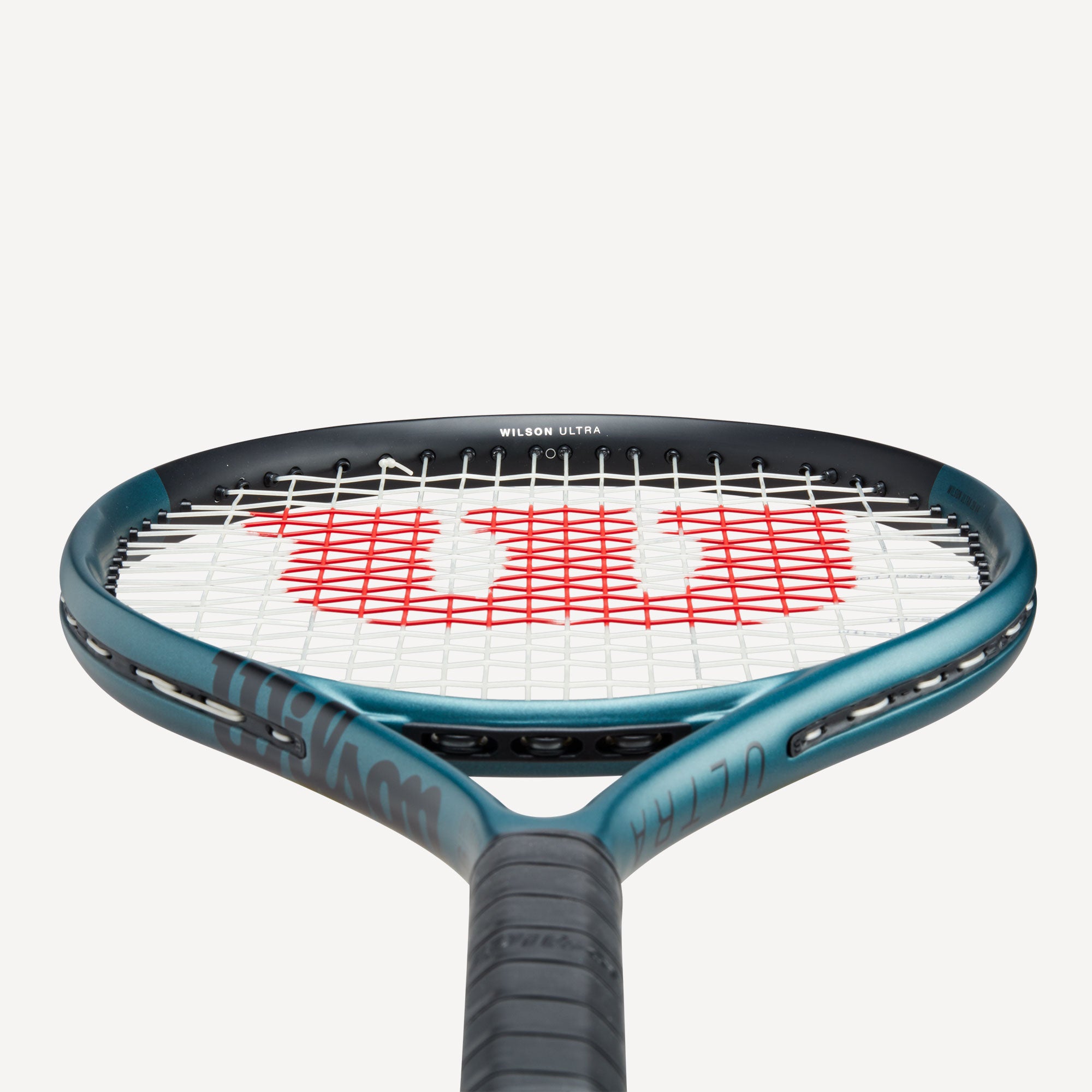 Wilson Ultra 26 V4 Junior Tennis Racket
