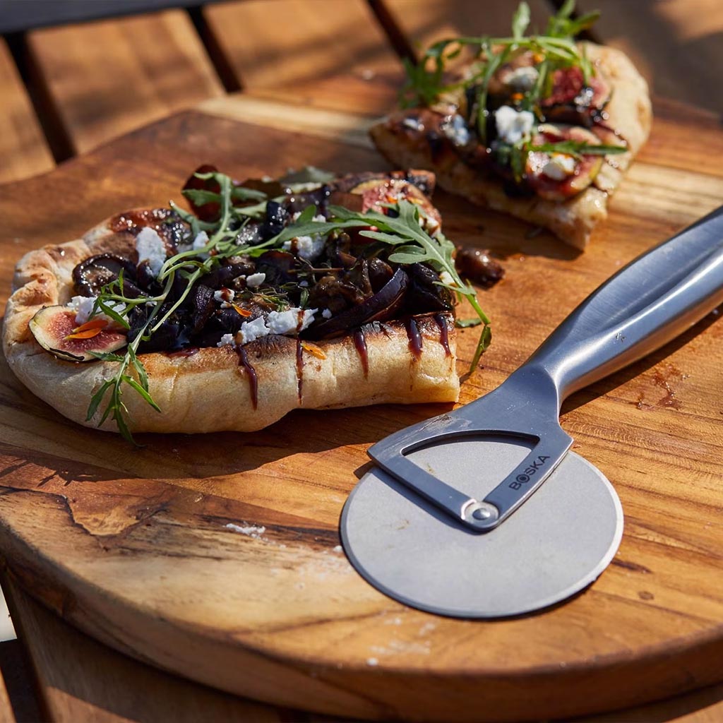 Big Green Egg Pizza Wheel by Boska Monaco Plus、mySite、noshort