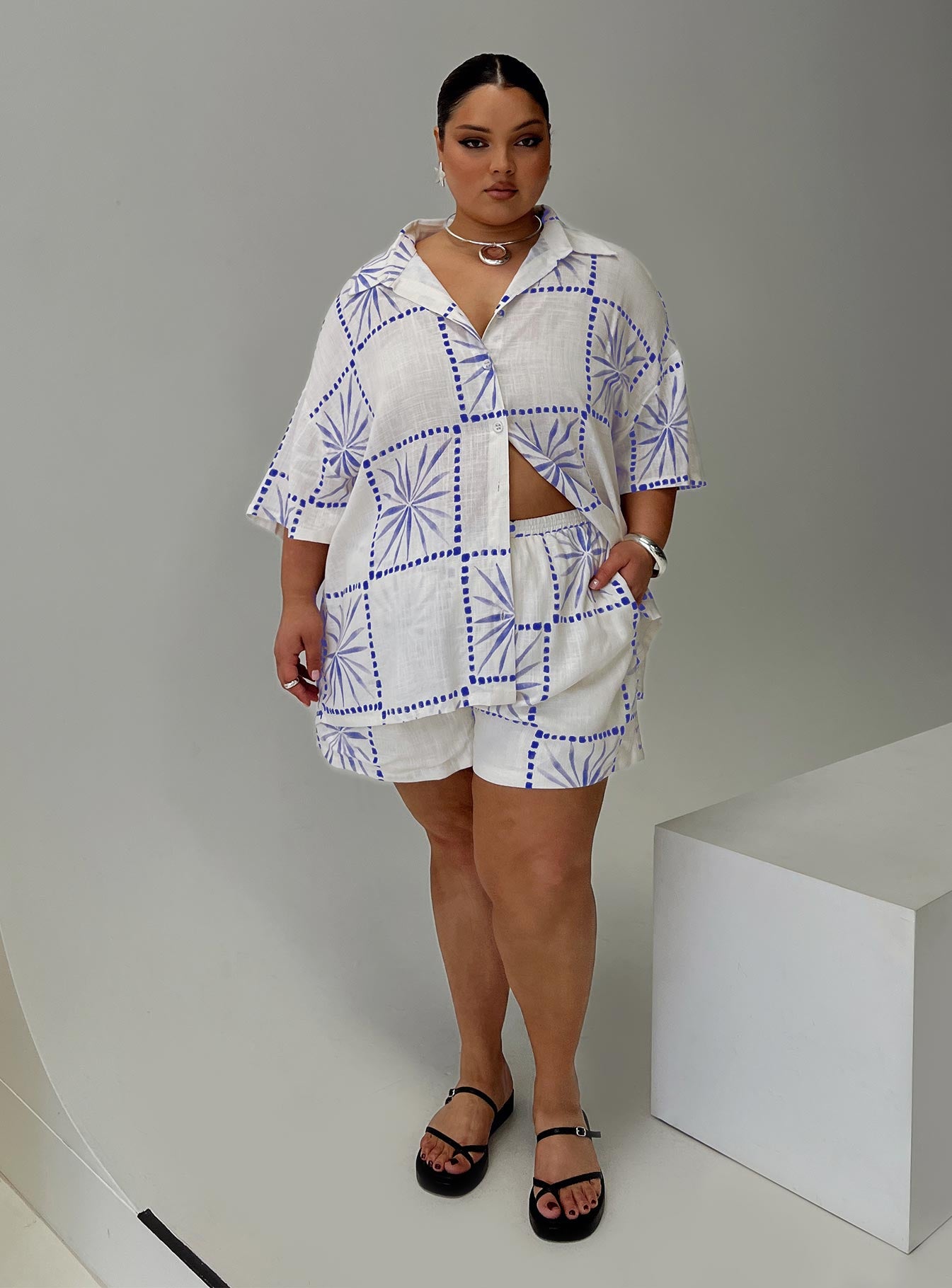 Star Star Set White / Blue Curve、mySite、solidvoid