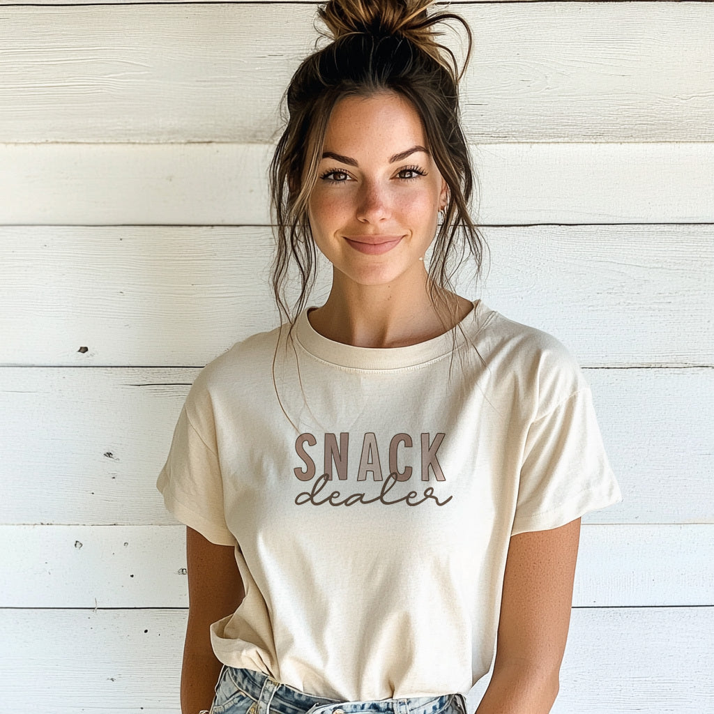  Snack Dealer Neutral Graphic Tee | Ivory、mySite、layawaytickets