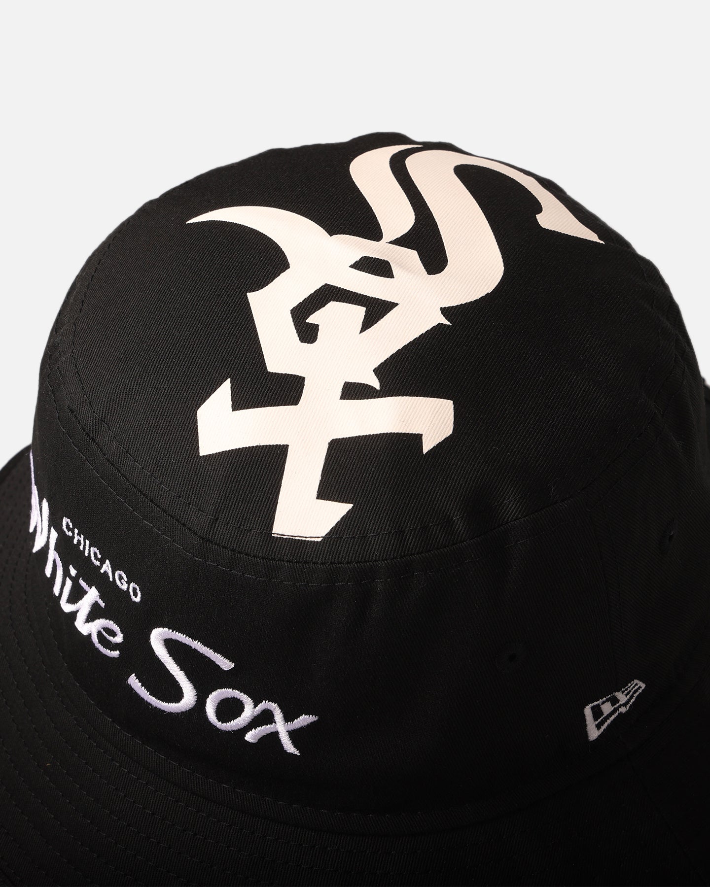 New Era Chicago White Sox 'Script' Bucket Hat Official Team Colour、mySite、zt4zffjzw