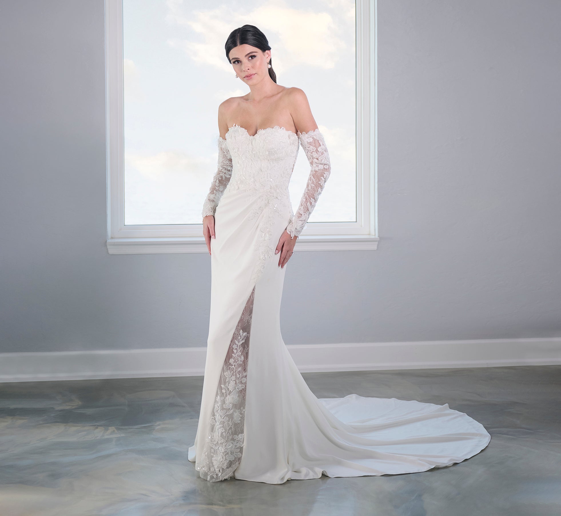 Crepe Slim Gown With Detachable Long Sleeves In Ivory Nude Silver、mySite、solidvoid