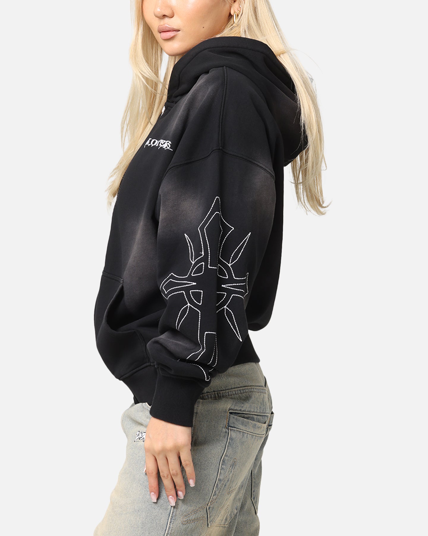 {product_title} - {shop_name}